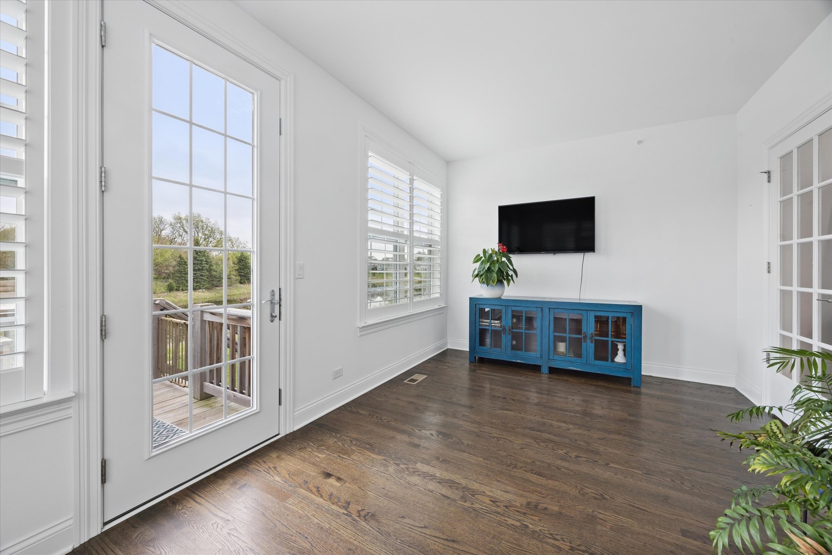5531 Barton Lane