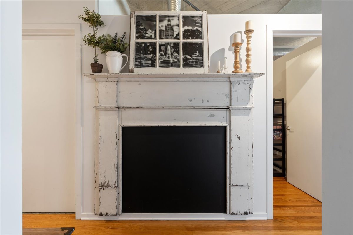 849 N Franklin Street Unit: 509