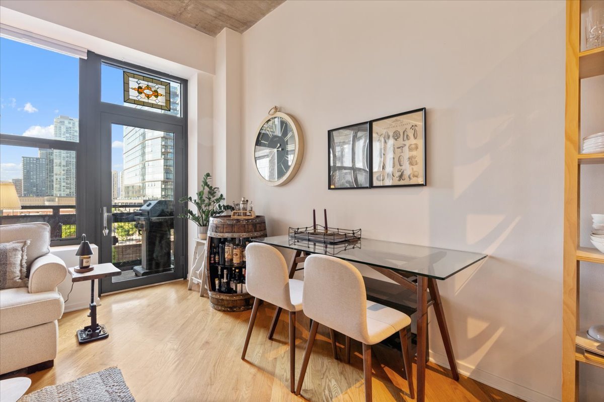 849 N Franklin Street Unit: 509