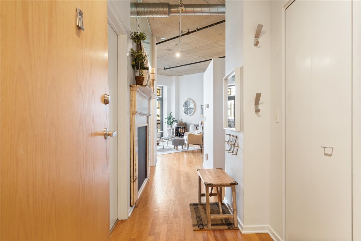 849 N Franklin Street Unit: 509