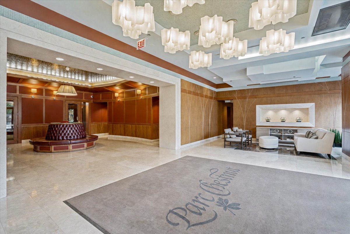 849 N Franklin Street Unit: 509