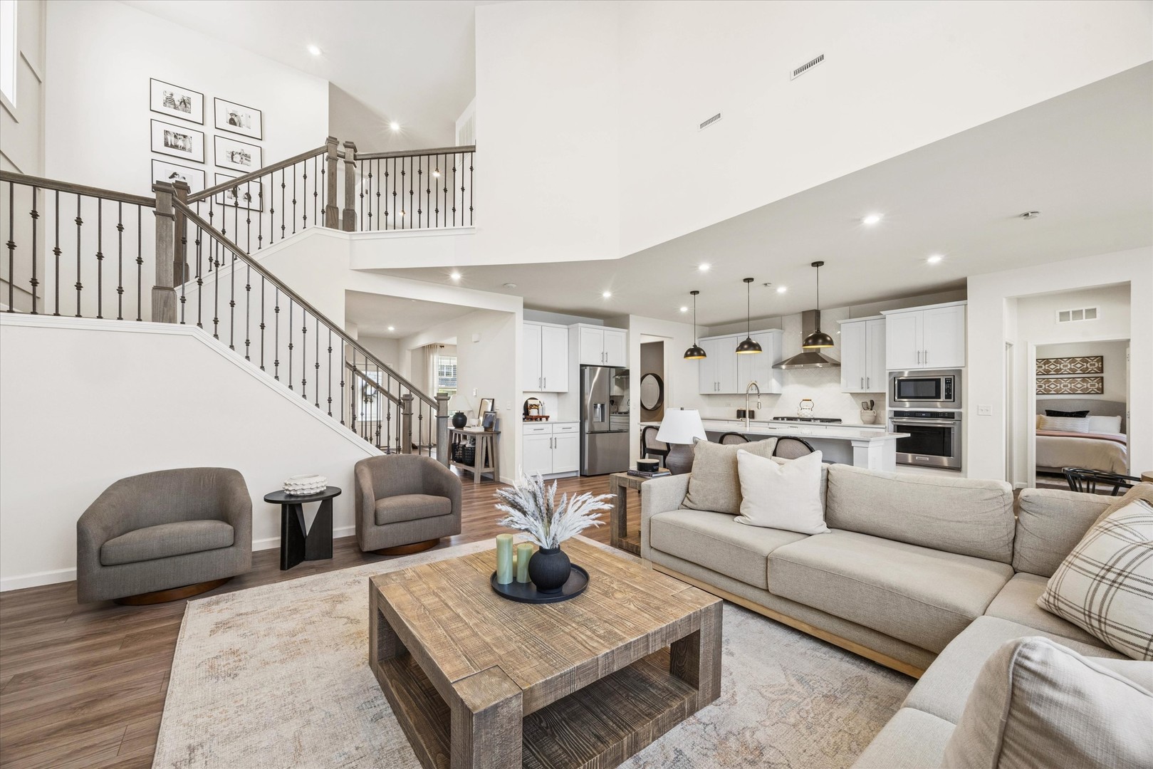 2540 Weatherbee Lane