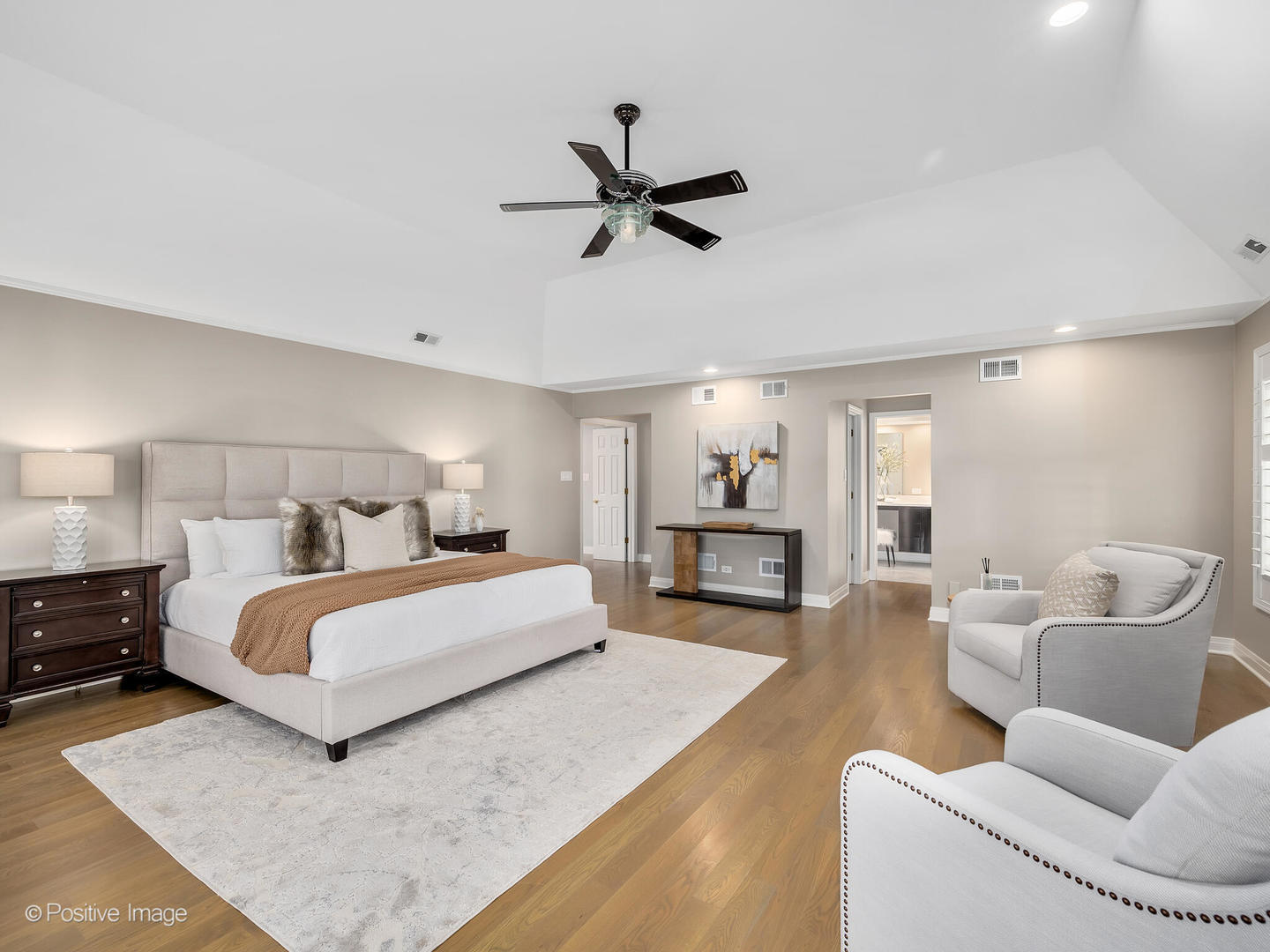 1604 Burr Ridge Club