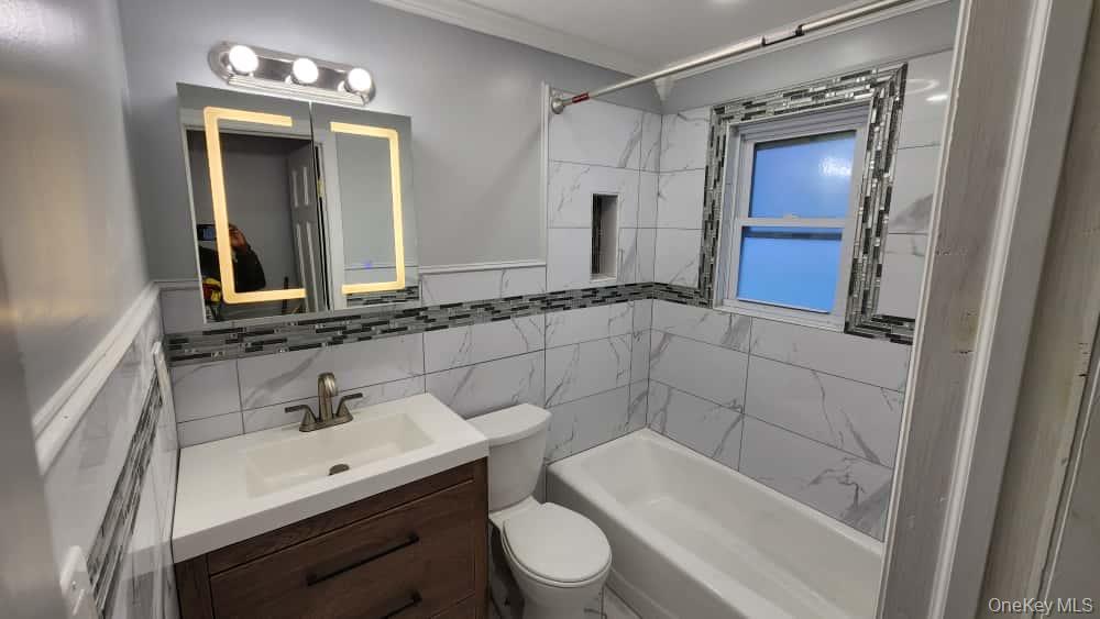 2970 Grand Boulevard