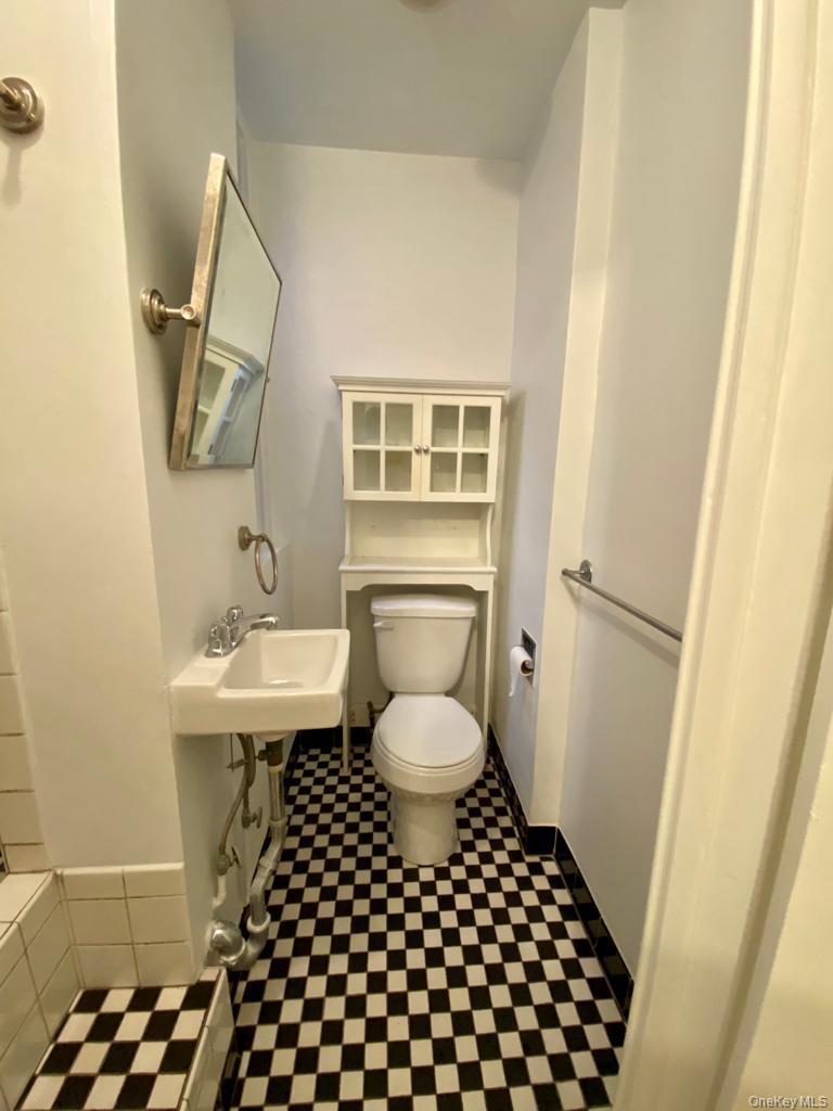 25 Leroy Street Unit: 15