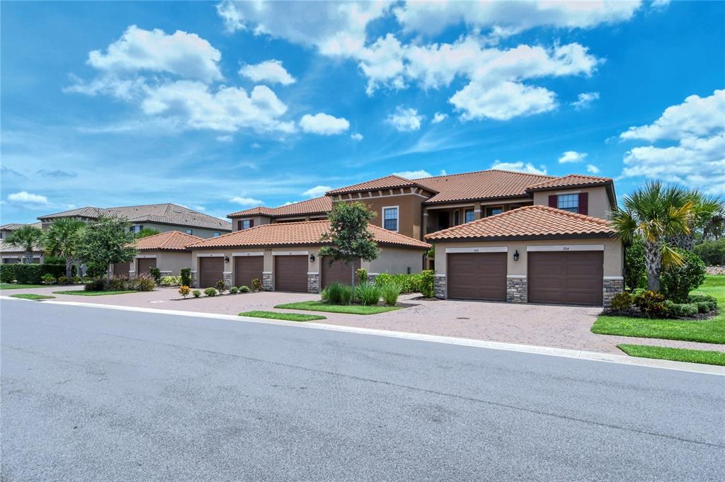 13710 MESSINA LOOP Unit: 104