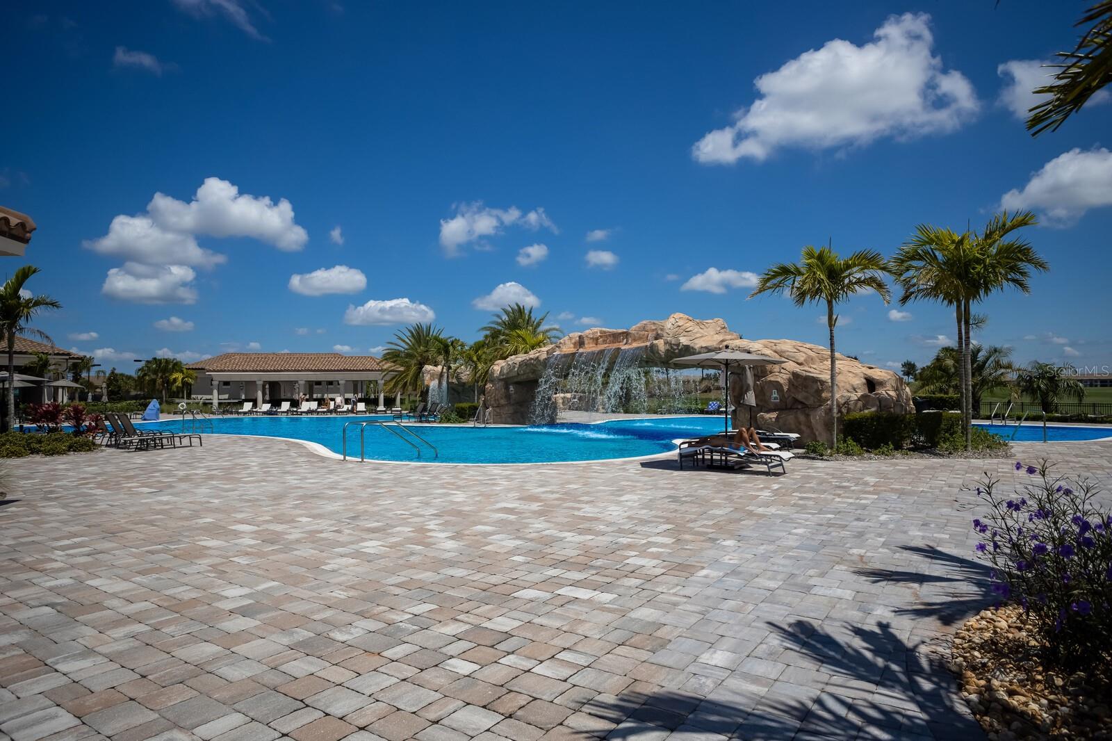 5694 PALMER CIRCLE Unit: 206