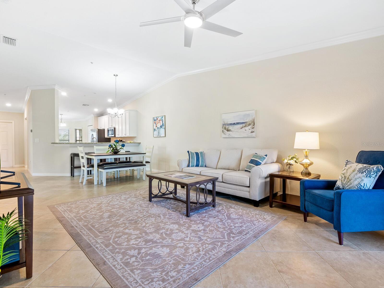 5538 PALMER CIR #206