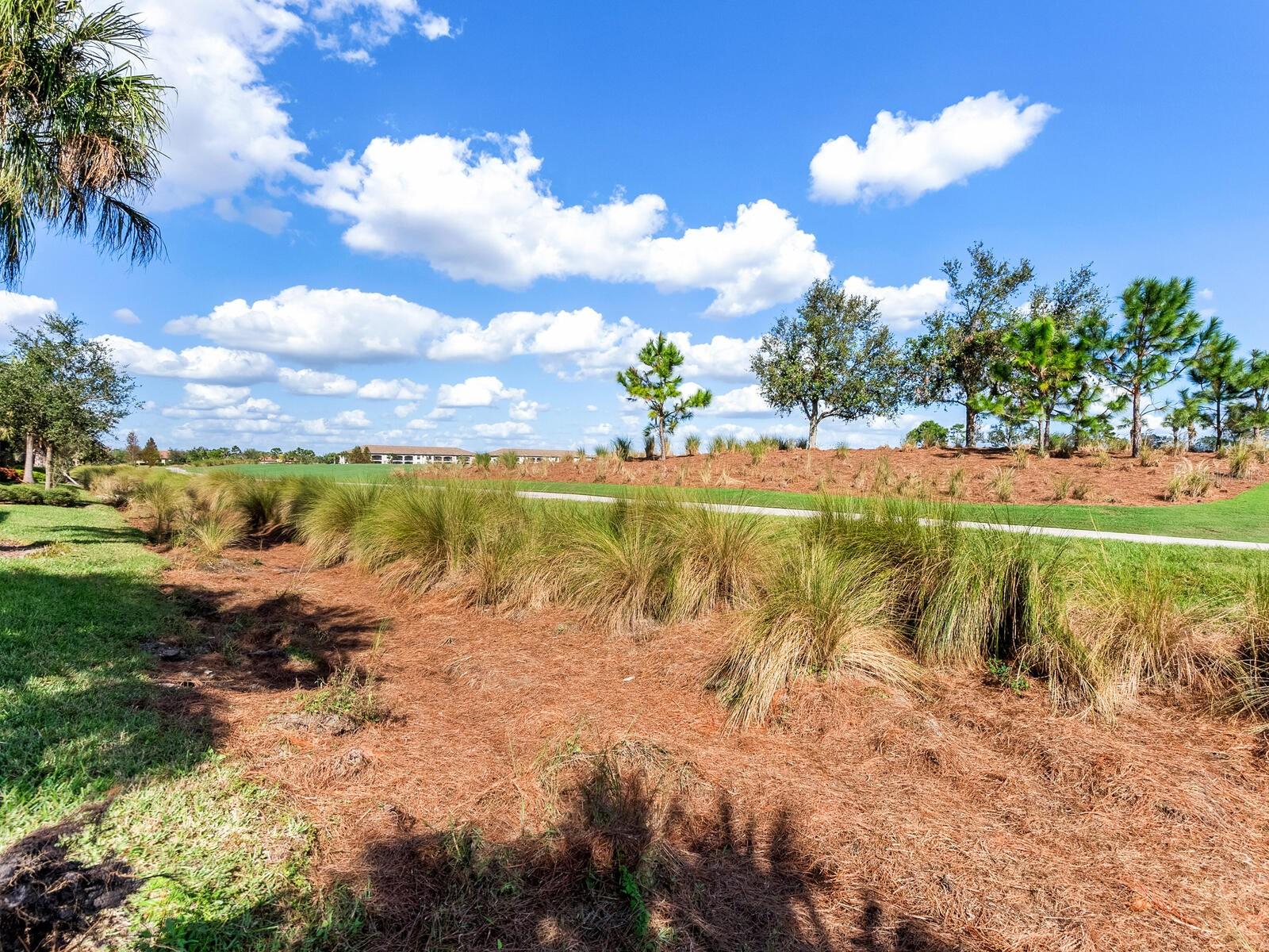 5538 PALMER CIR #206