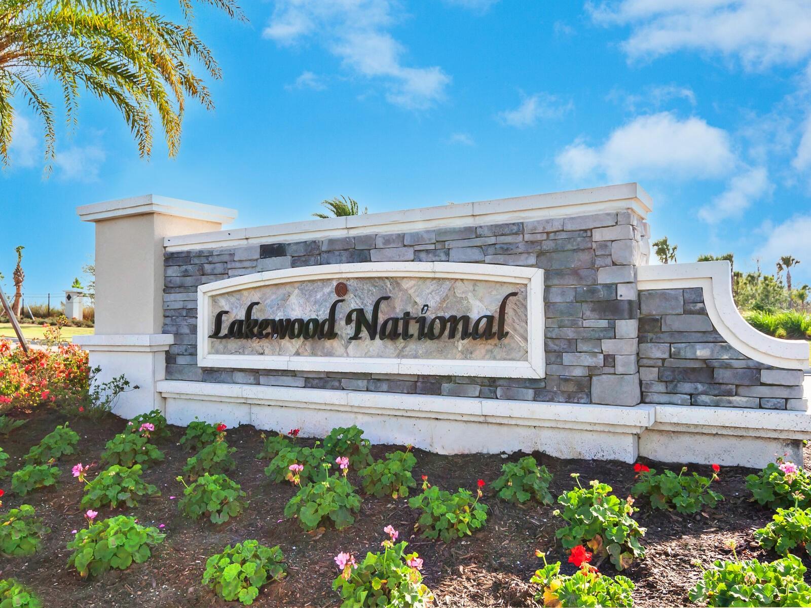 5538 PALMER CIR #206