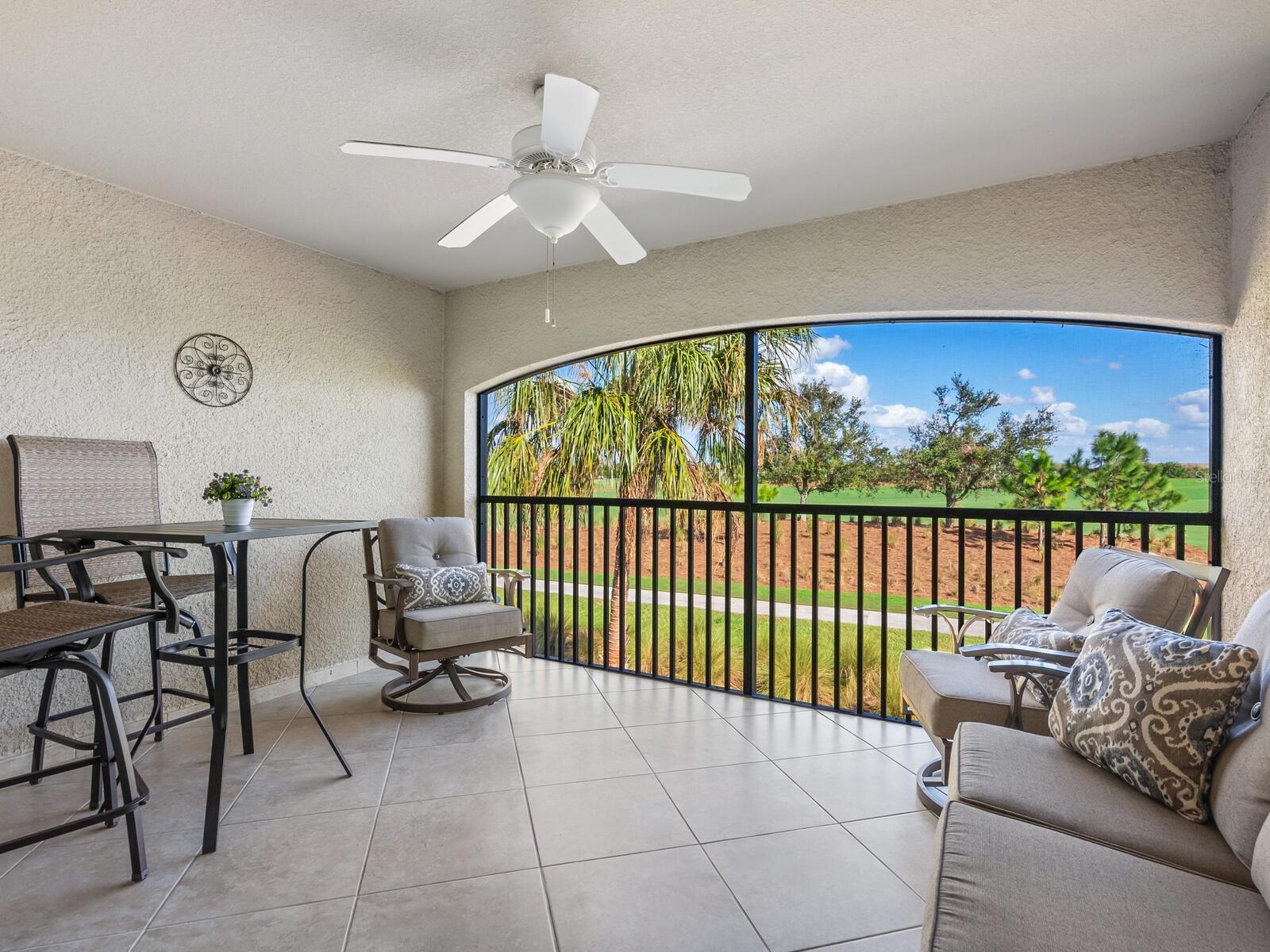 5538 PALMER CIR #206