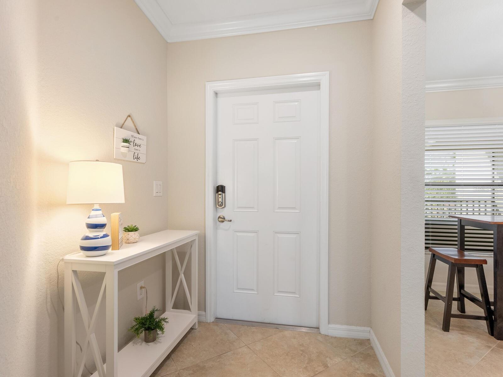 5538 PALMER CIR #206