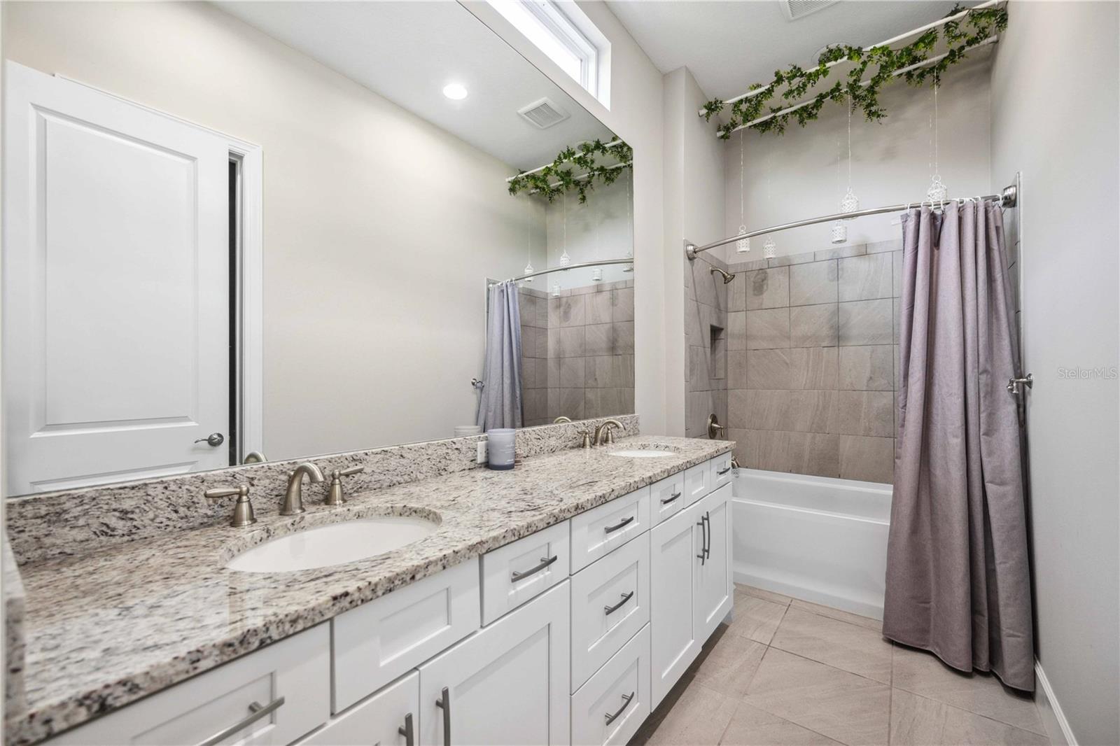 4744 BENITO CT