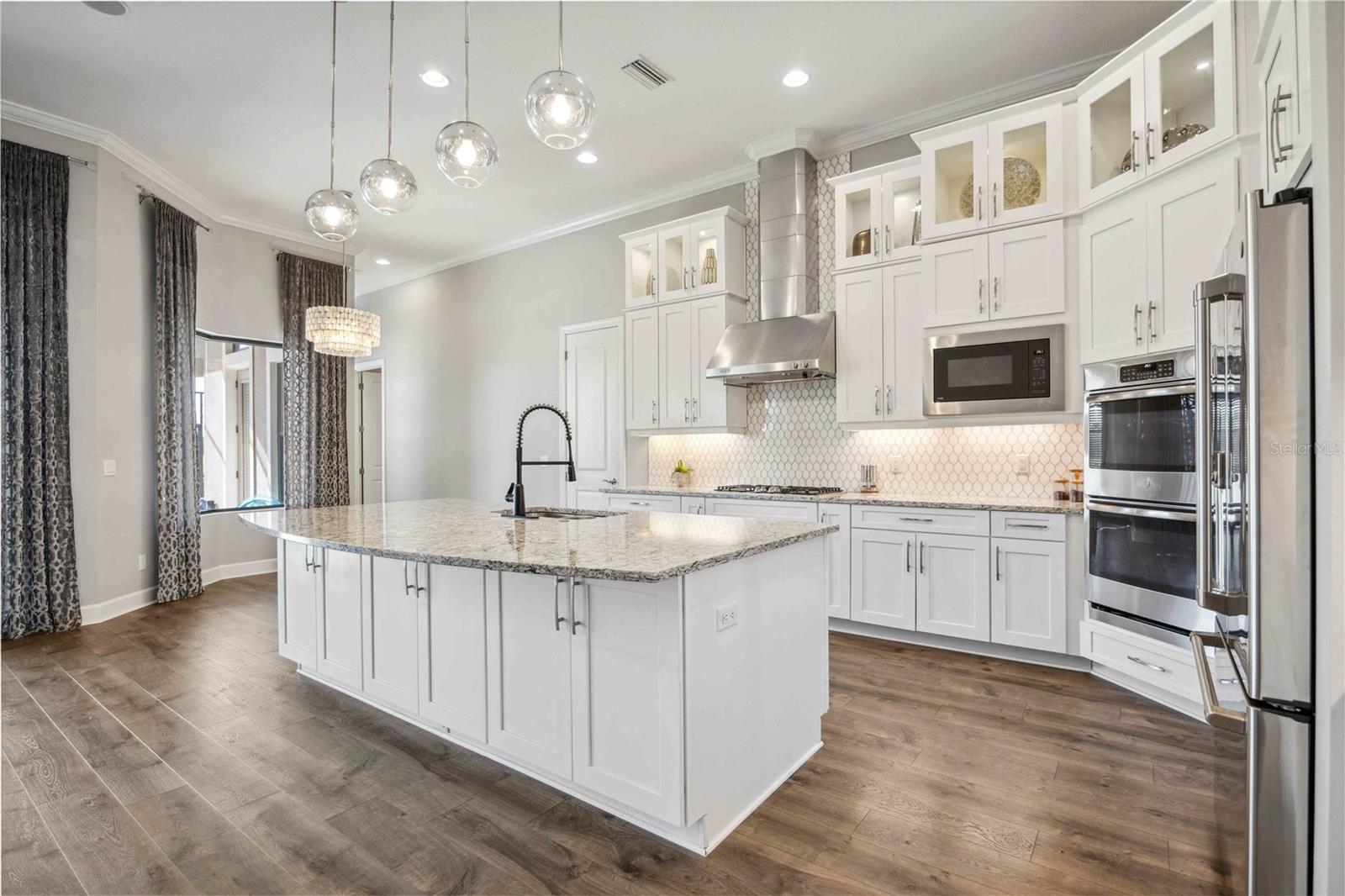 4744 BENITO CT