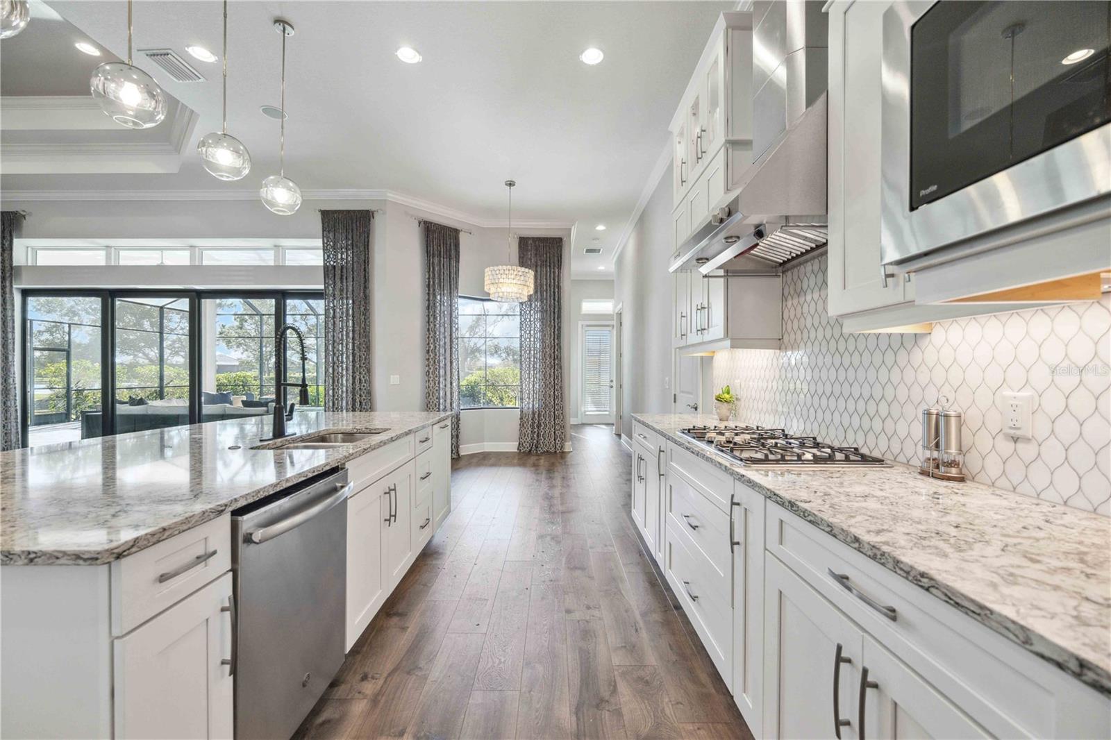 4744 BENITO CT