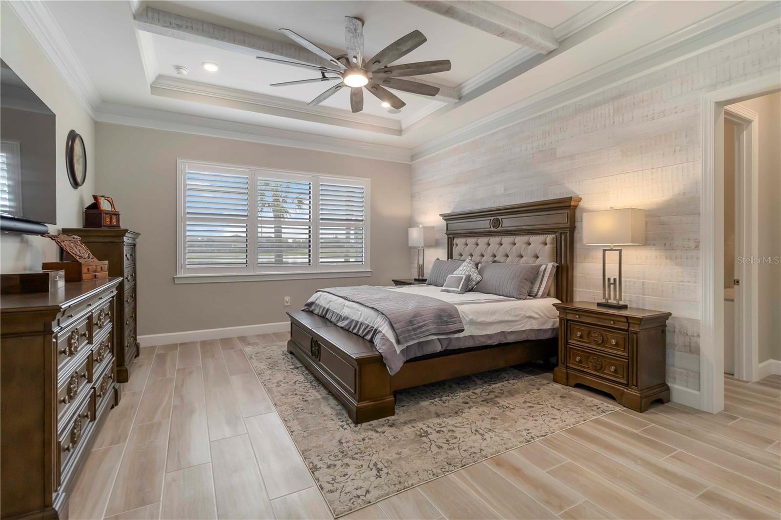 7327 SUMMERLAND CV