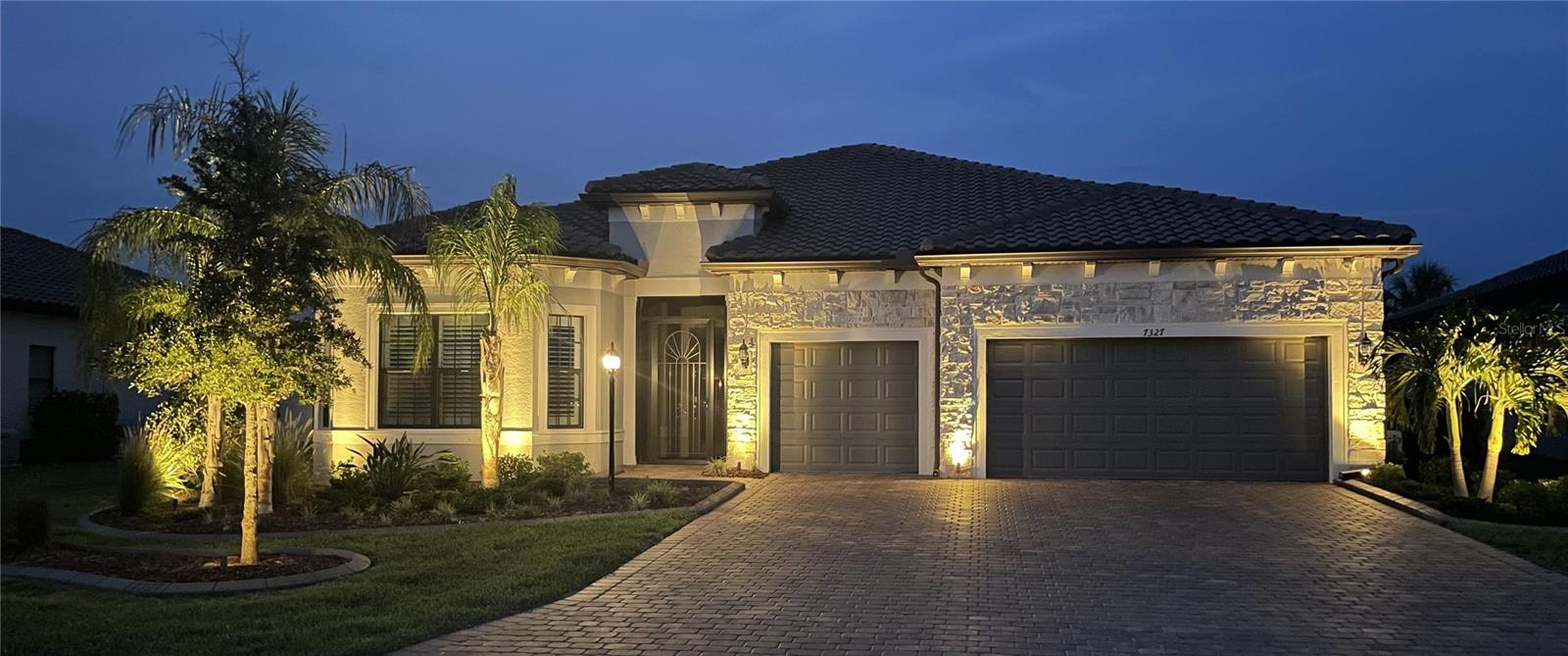 7327 SUMMERLAND CV