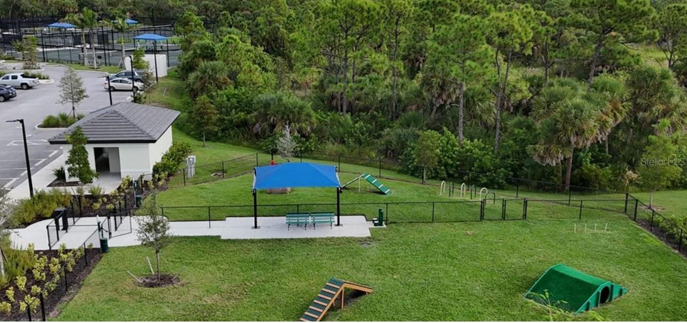 12140 WELLEN GOLF ST #208