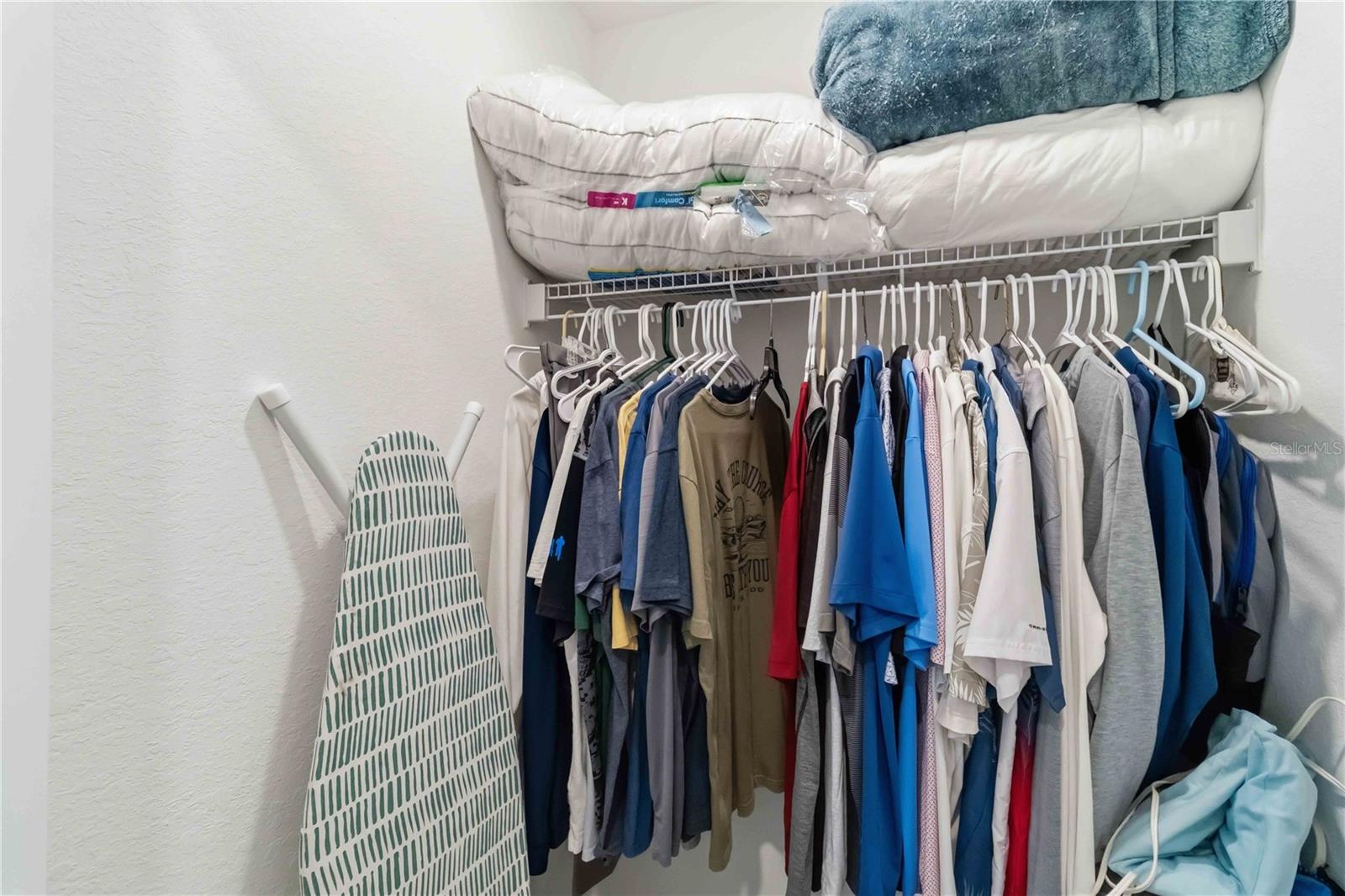 12140 WELLEN GOLF ST #208