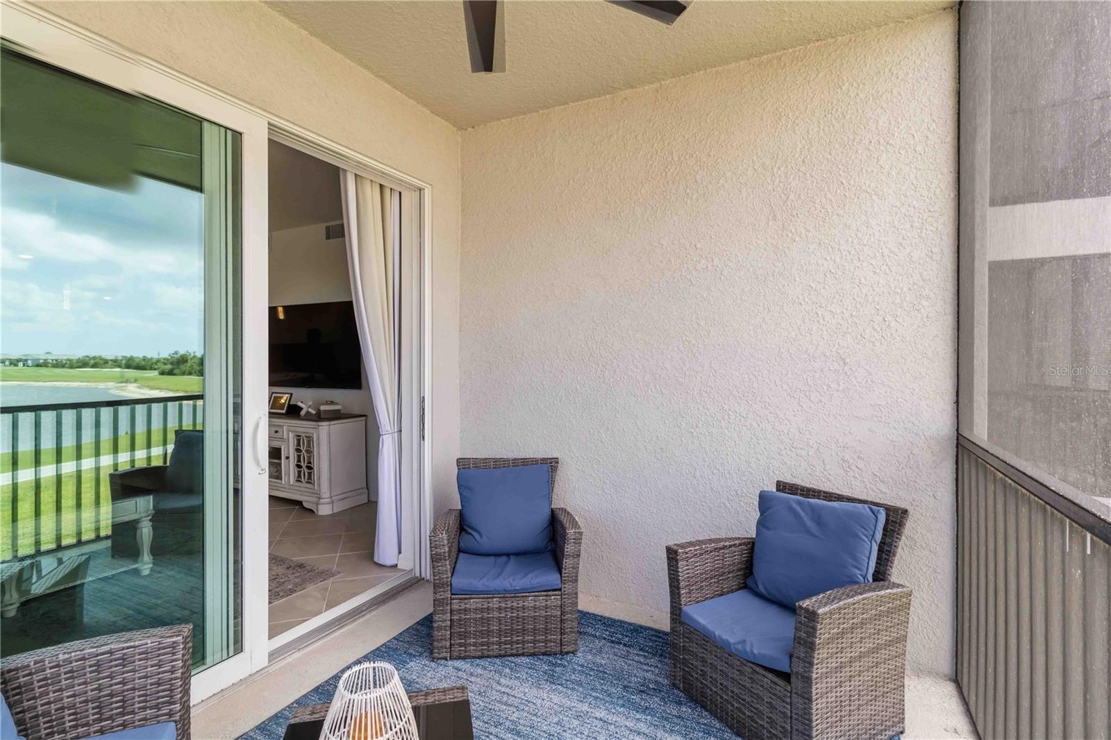 12140 WELLEN GOLF ST #208