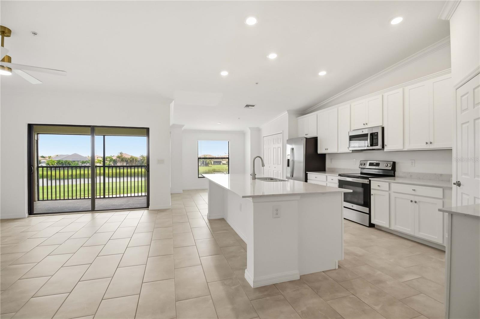 5695 PALMER CIR #203