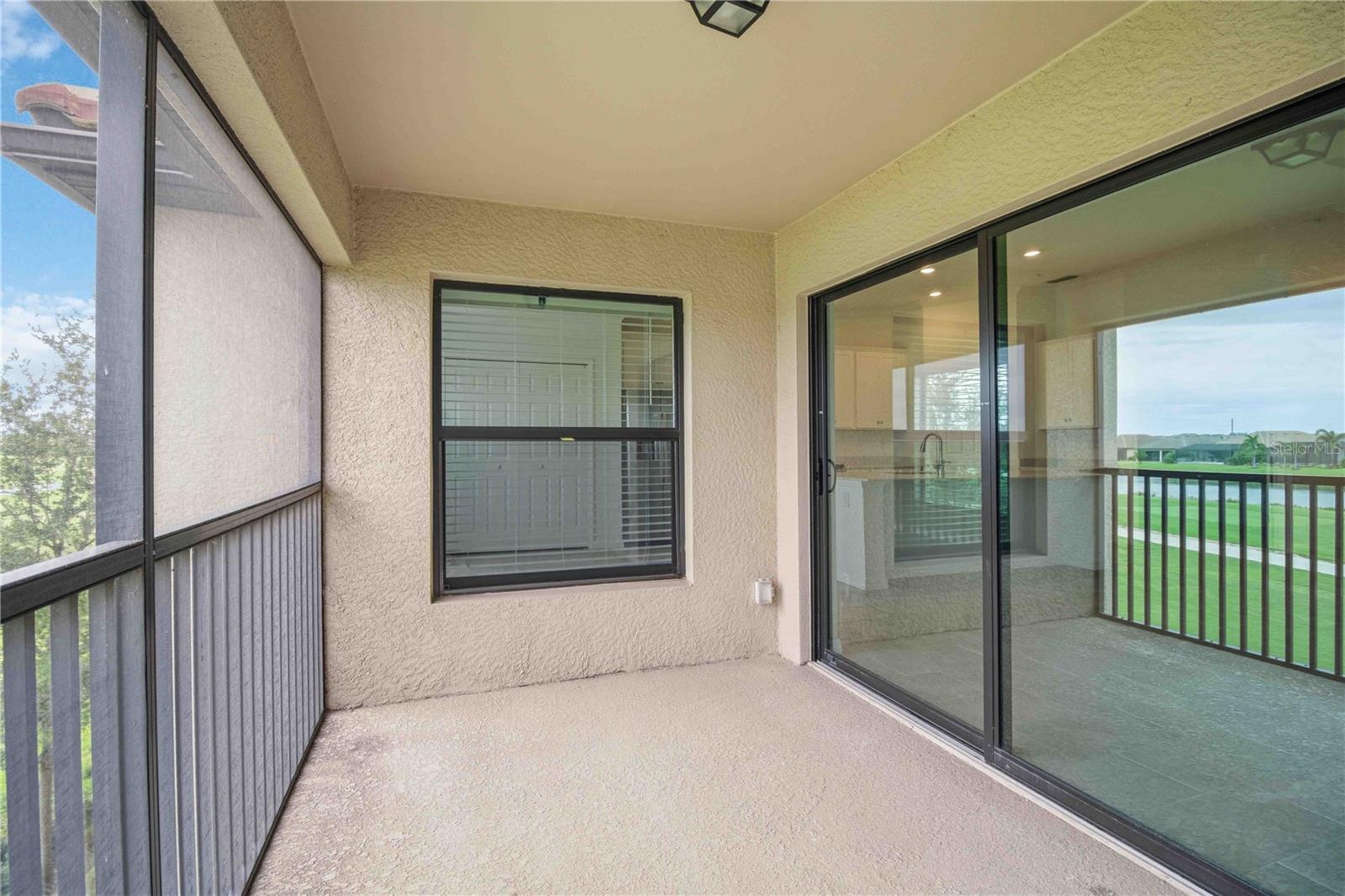 5695 PALMER CIR #203