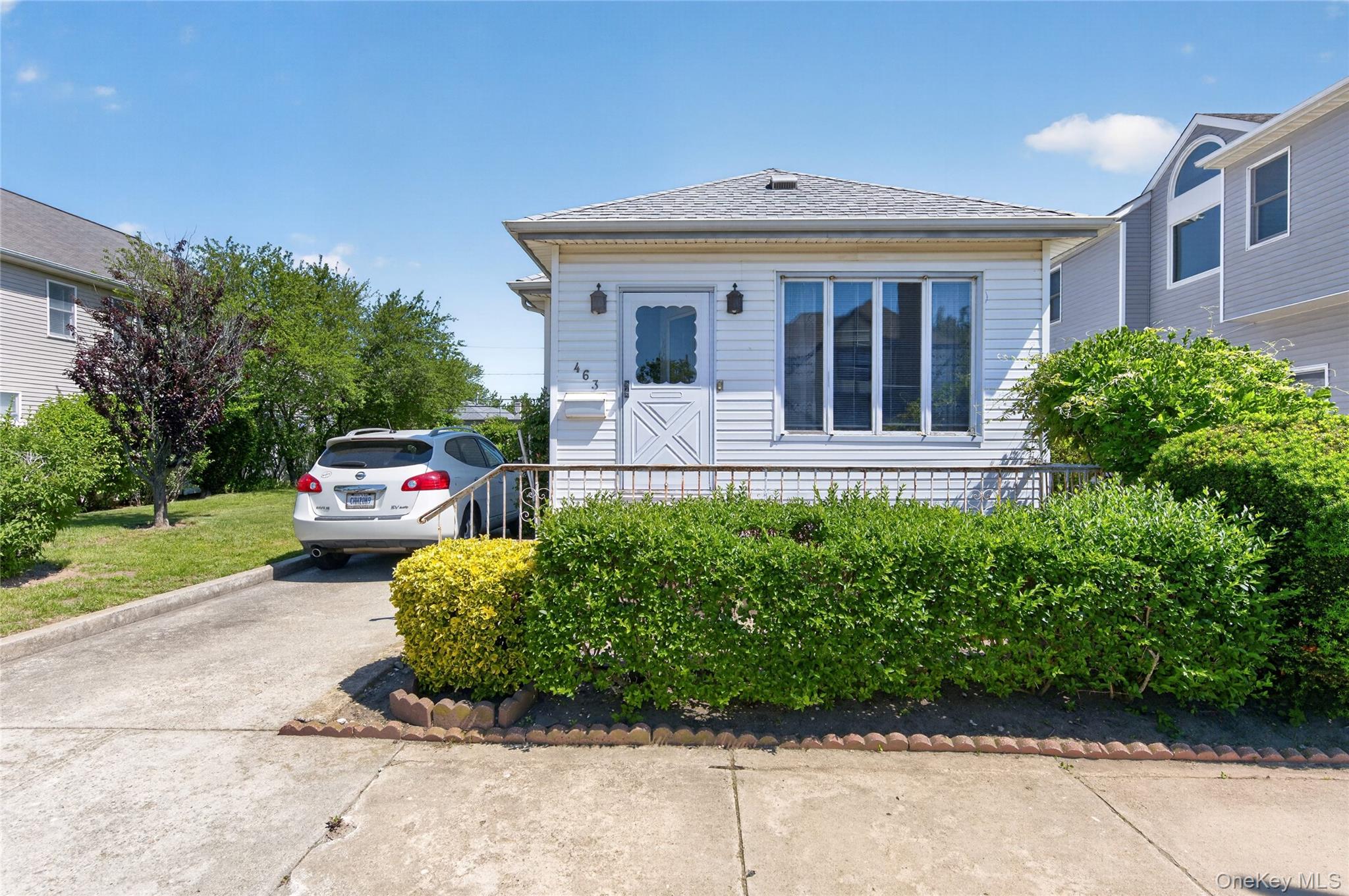 463 E Market Street