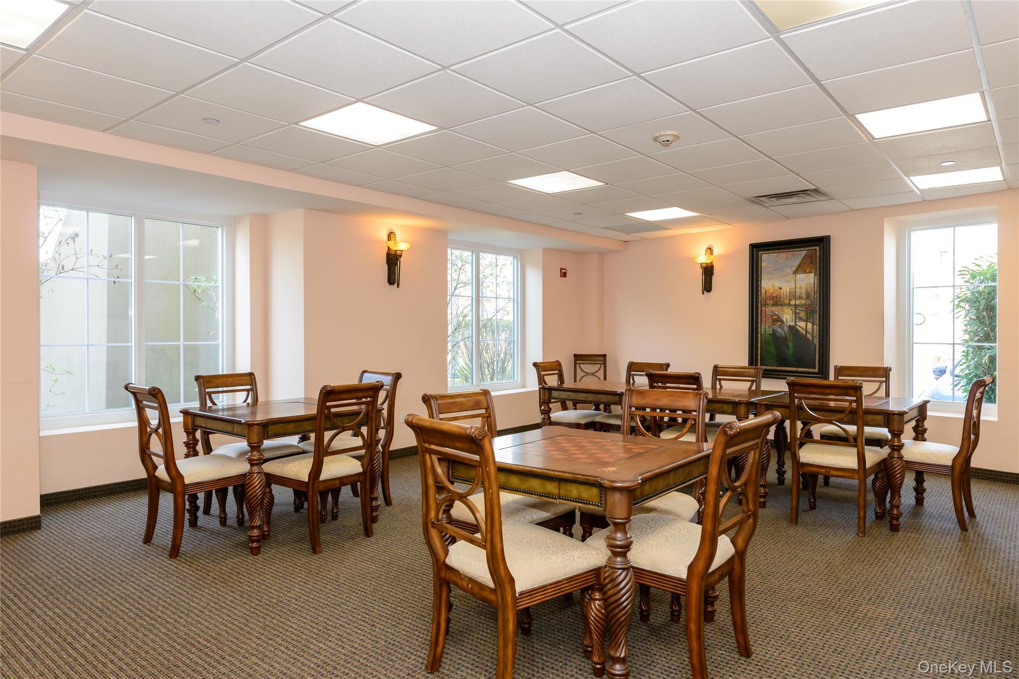 242 Maple Avenue Unit: 504
