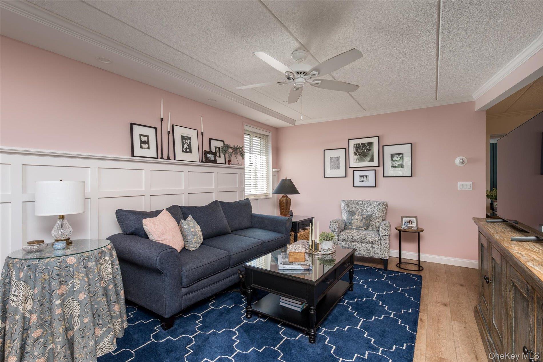 135 Post Avenue Unit: 3R
