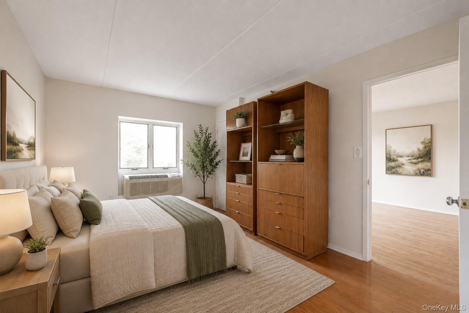 205 Mineola Boulevard Unit: 3G
