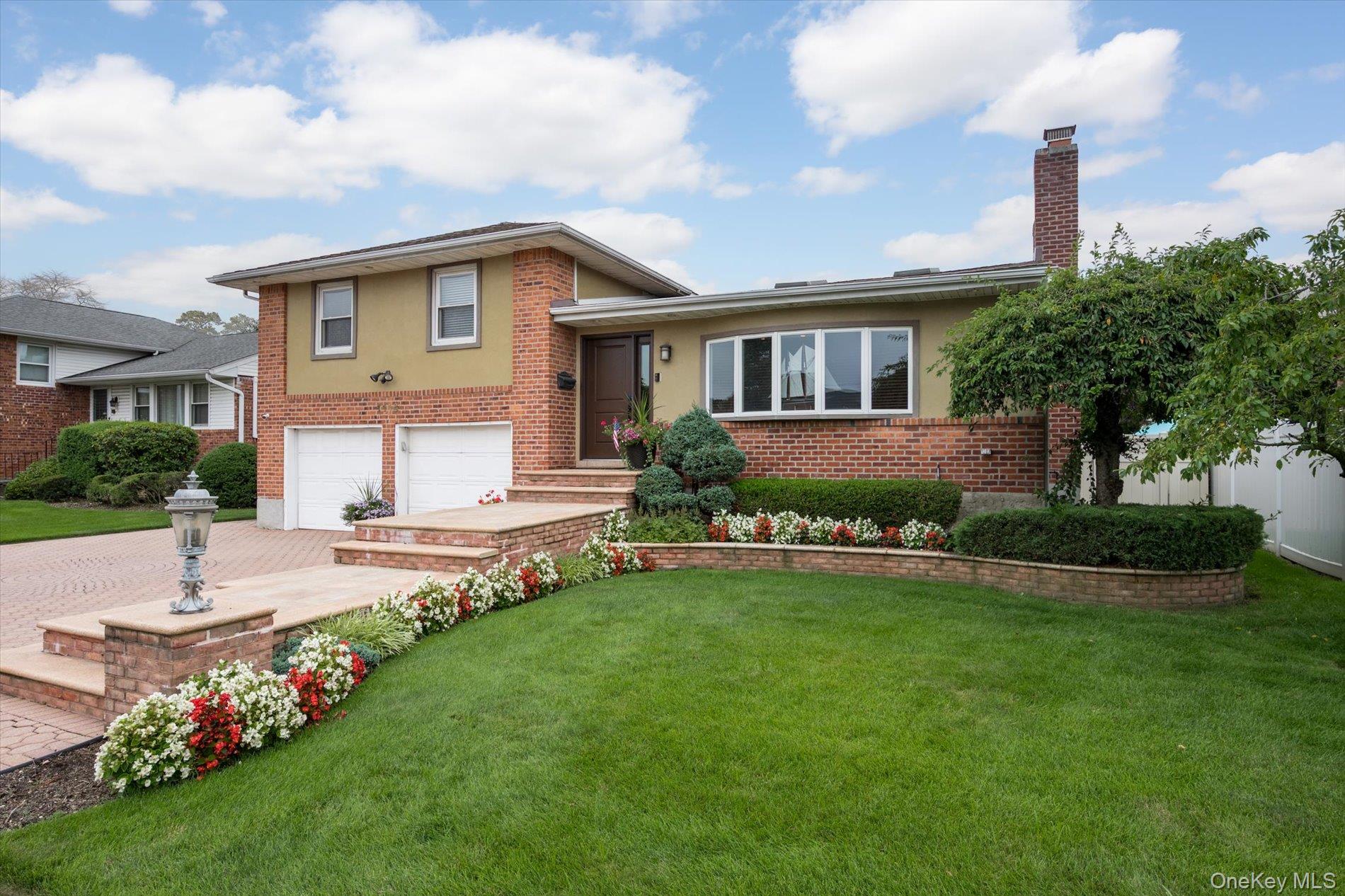 1118 Howard Drive