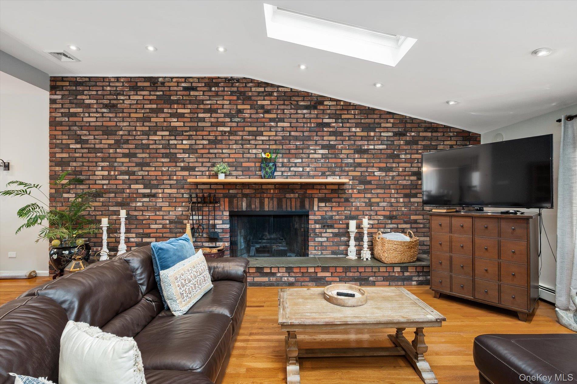 1118 Howard Drive