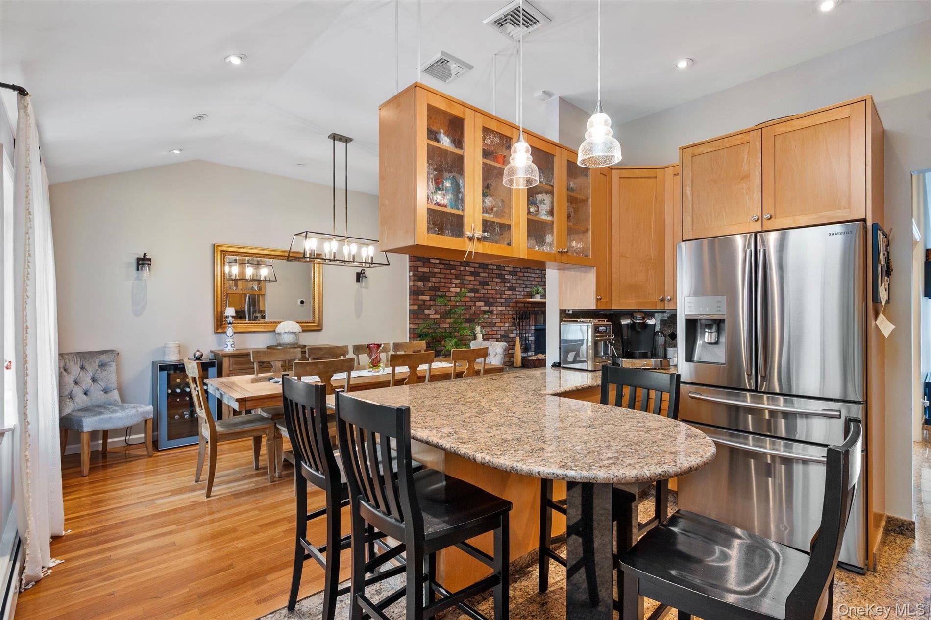 1118 Howard Drive