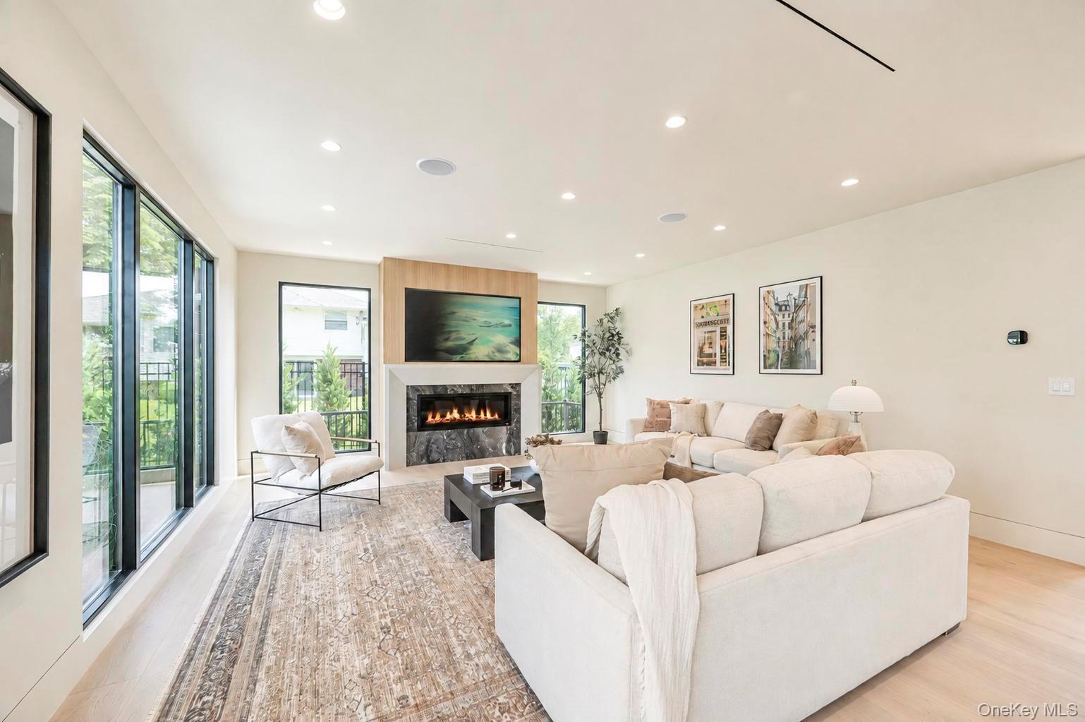 2017 Ladenburg Drive