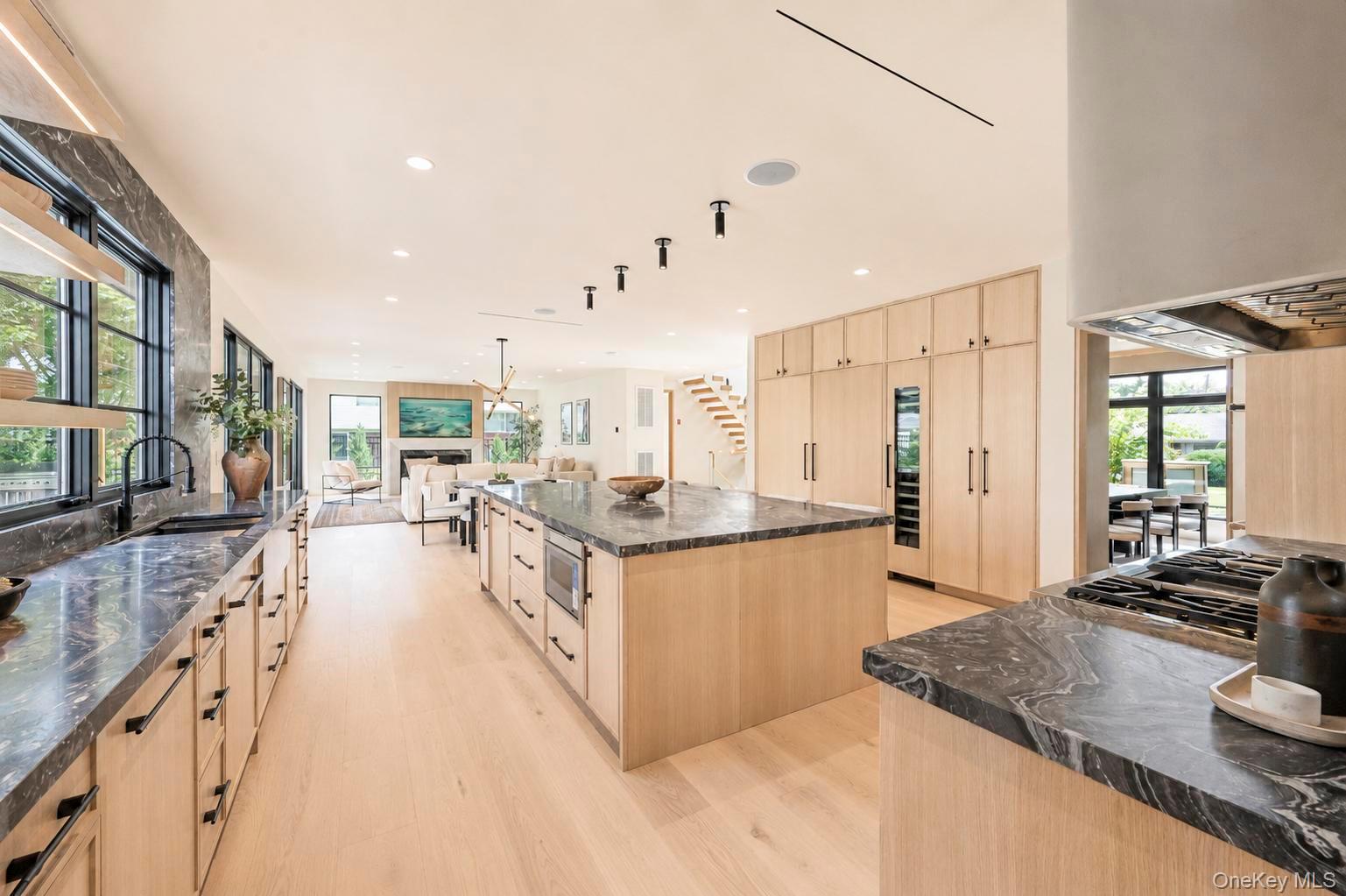 2017 Ladenburg Drive