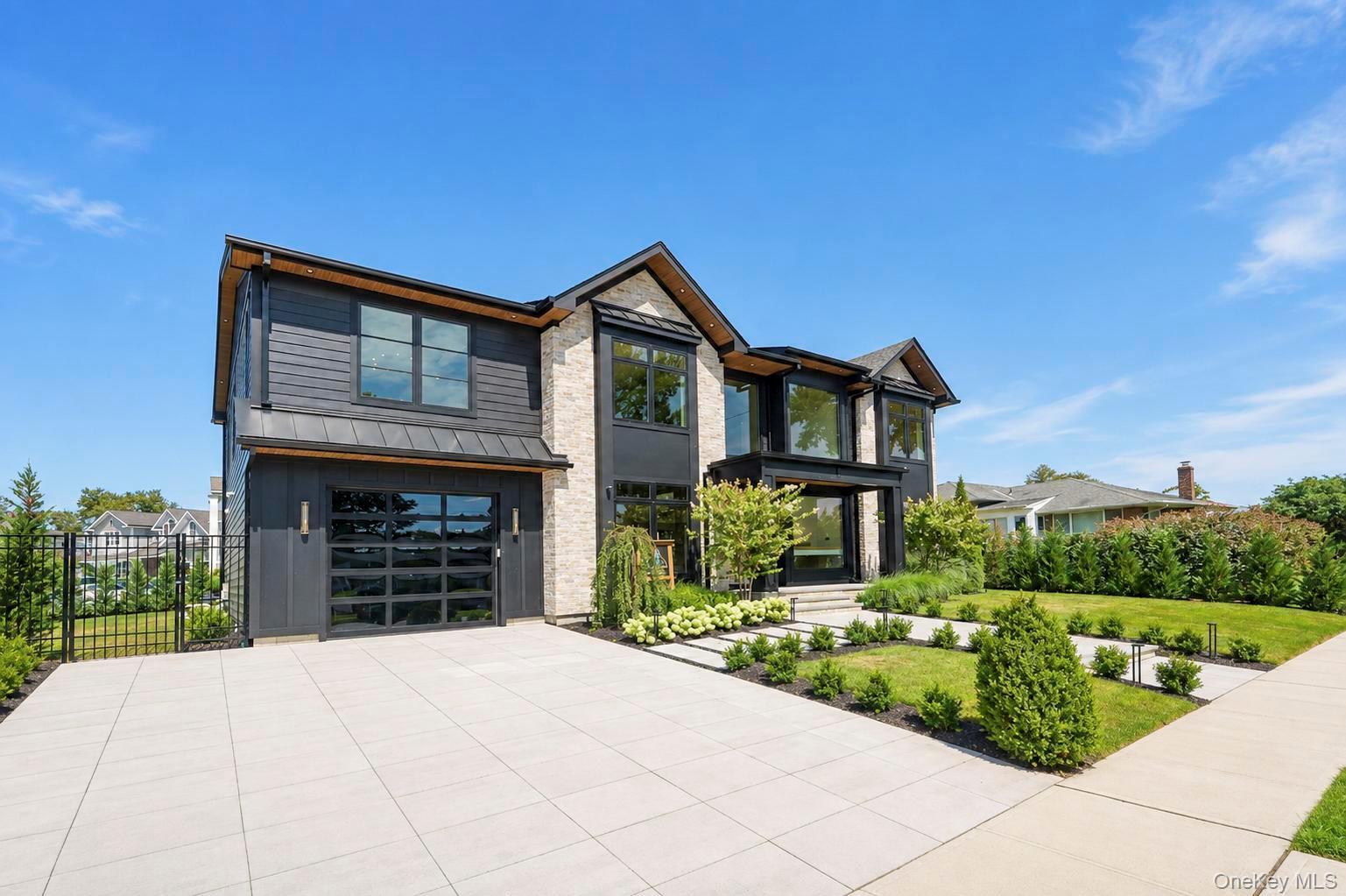 2017 Ladenburg Drive