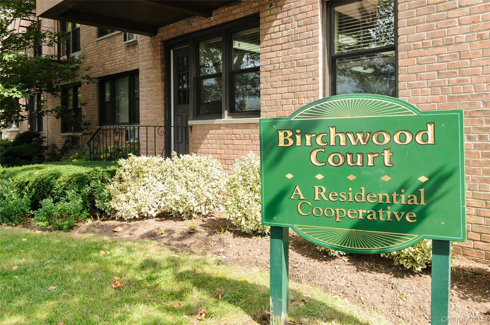 5 Birchwood Unit: 2-0