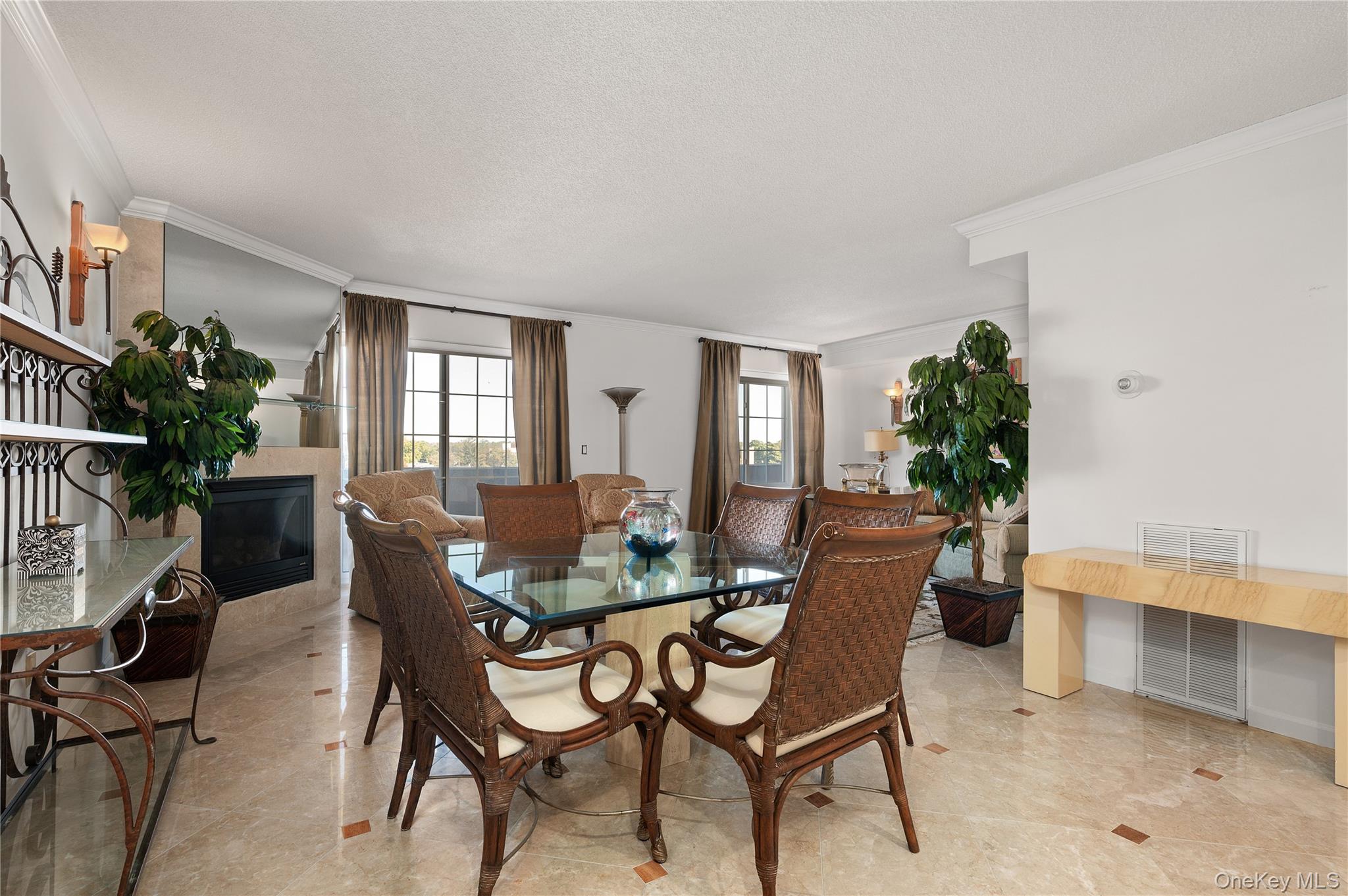 242 Maple Avenue Unit: 502