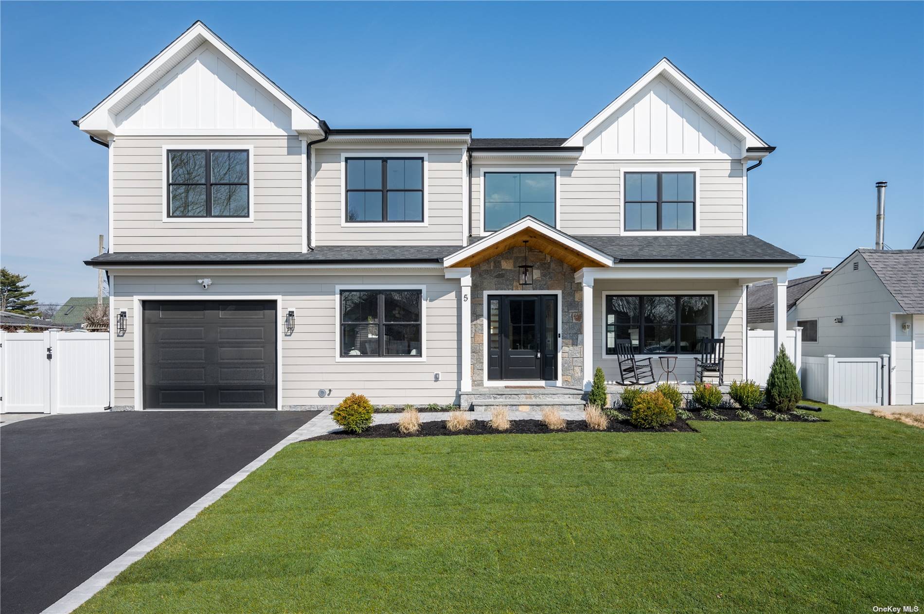 Nancy Jarvis Hamptons & Carle Place Real Estate Agent