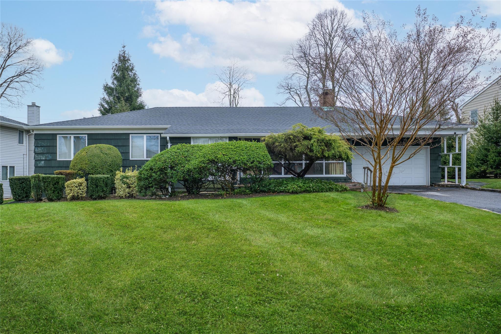 53 Knollwood Road