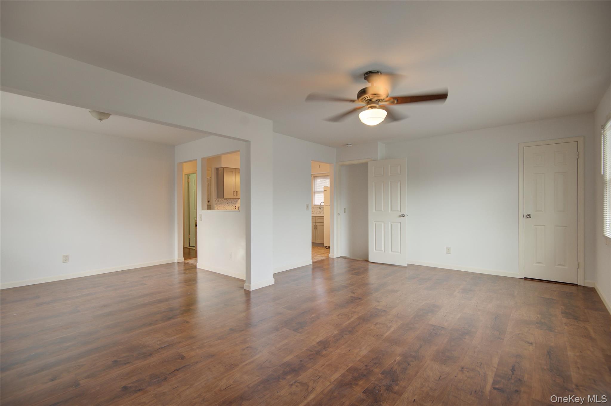 54 5th Avenue Unit: Upper