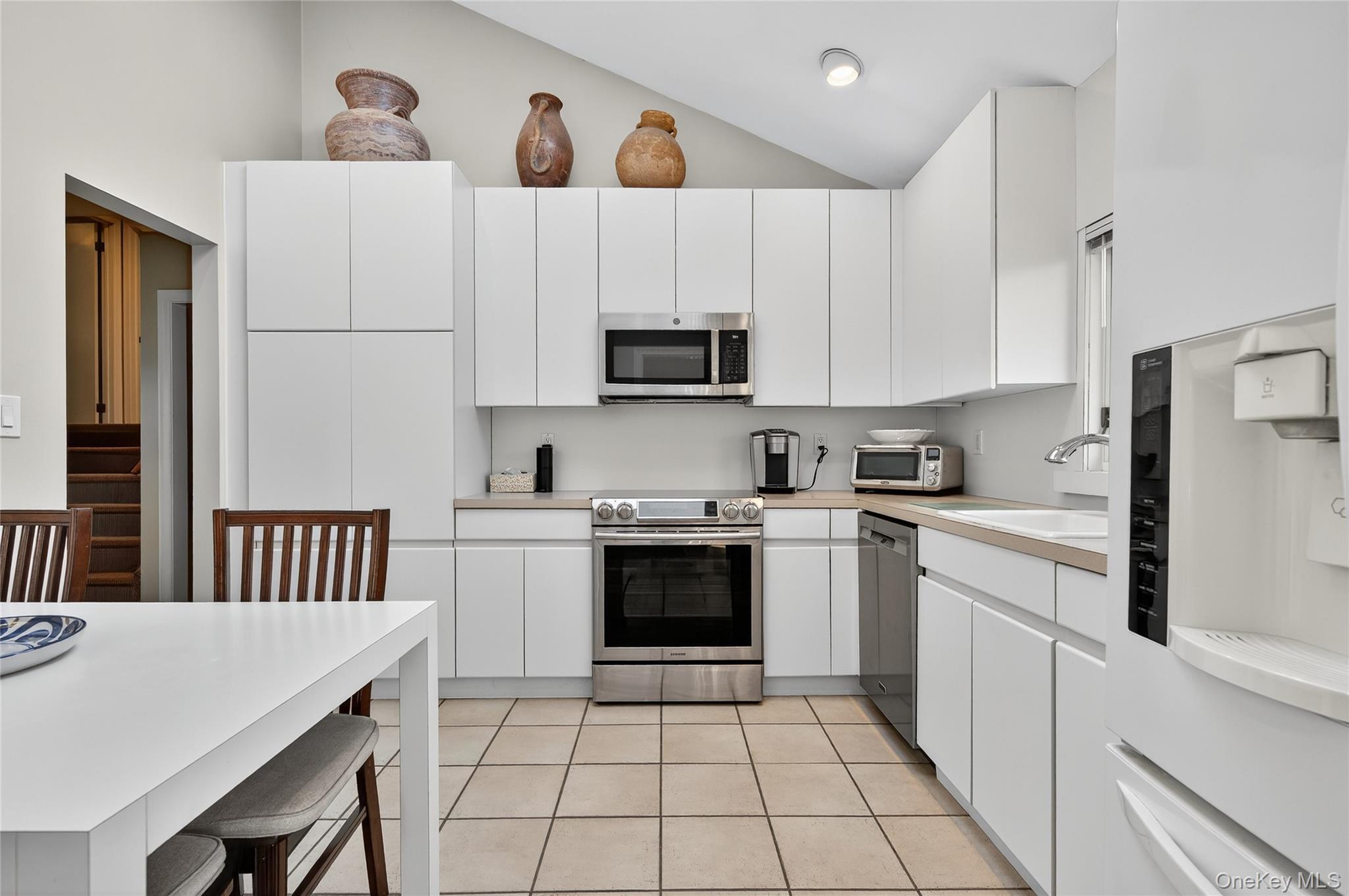 1508 Sylvia Lane