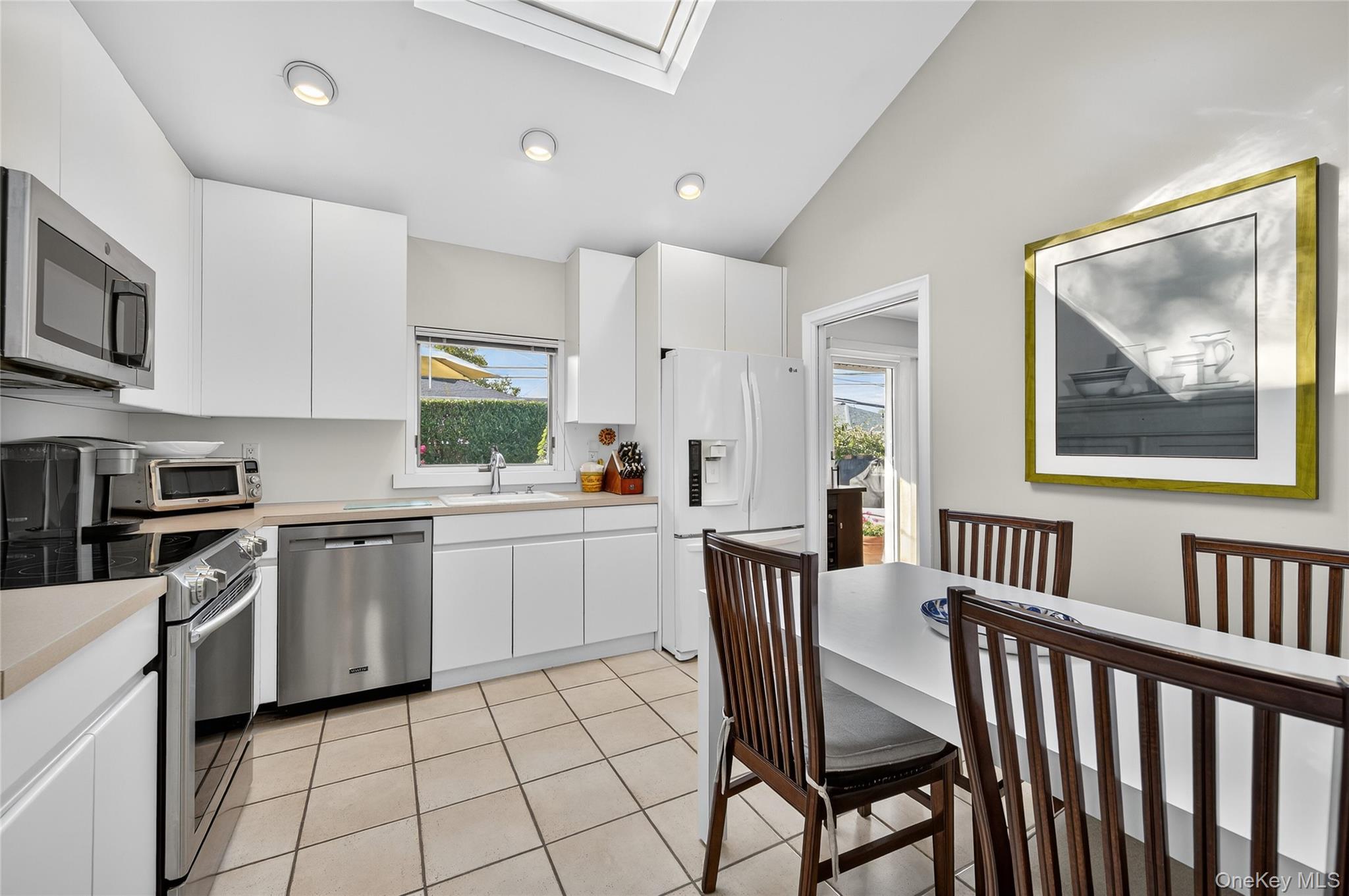 1508 Sylvia Lane