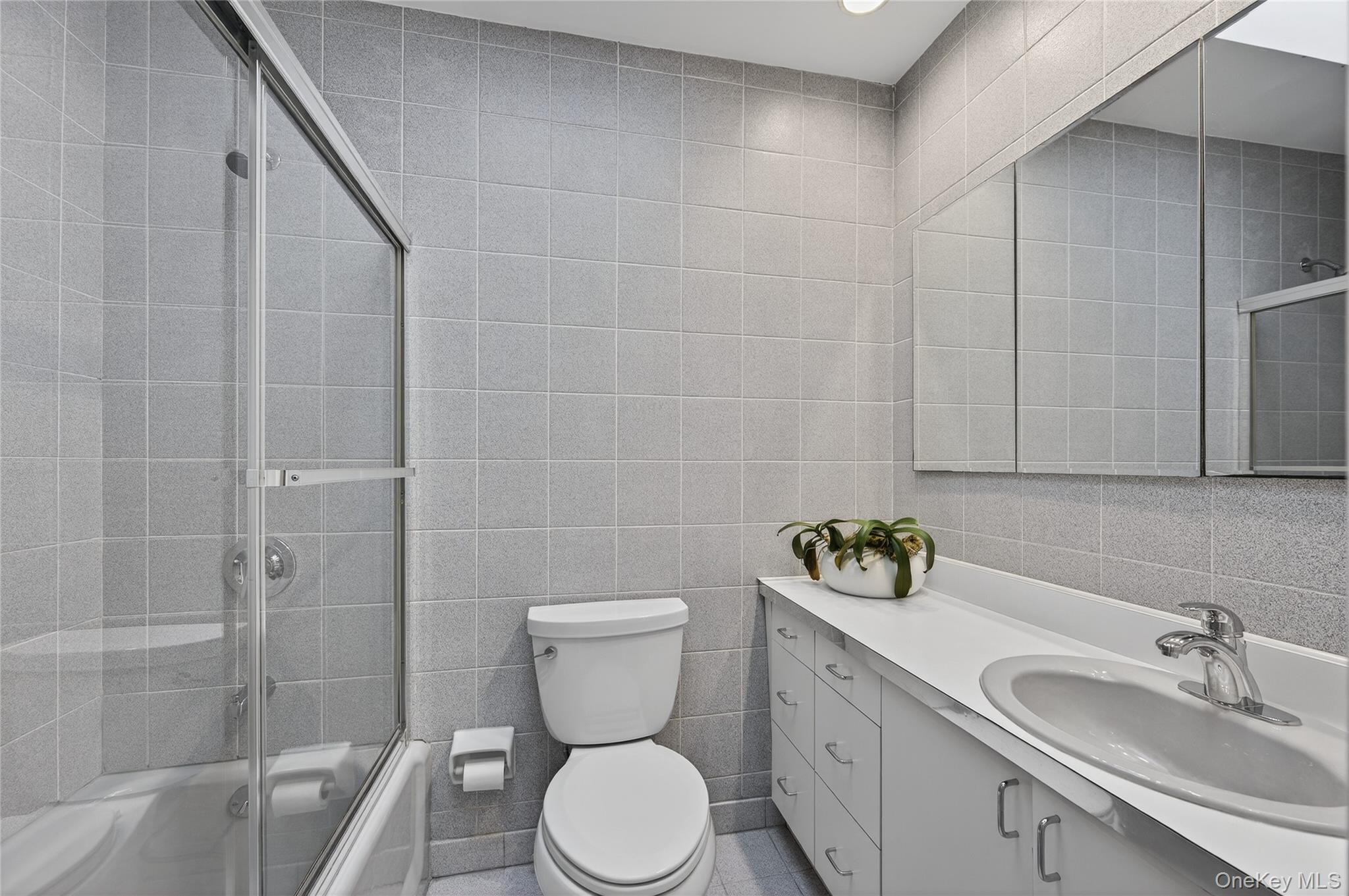 1508 Sylvia Lane