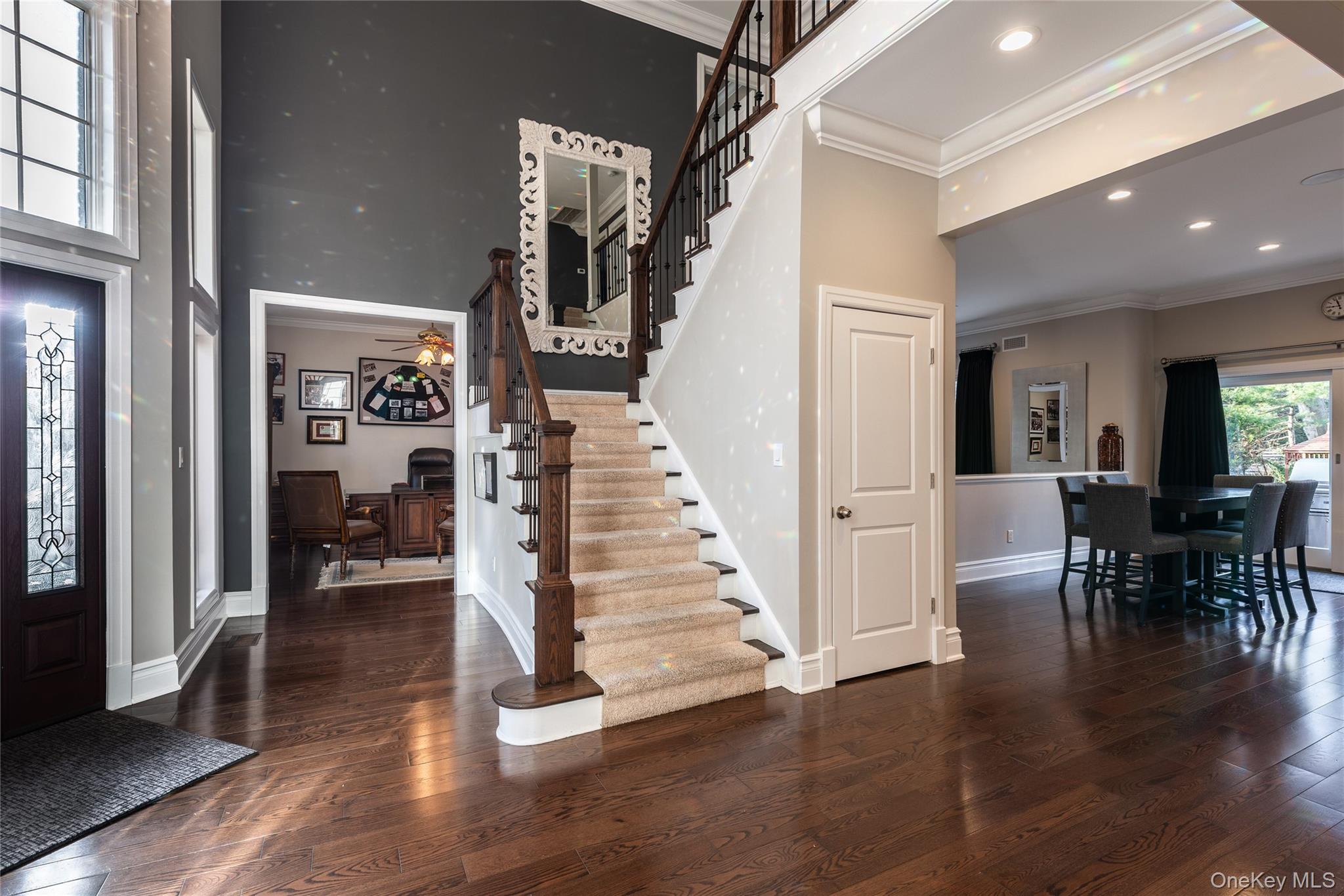 65 Oriole Way