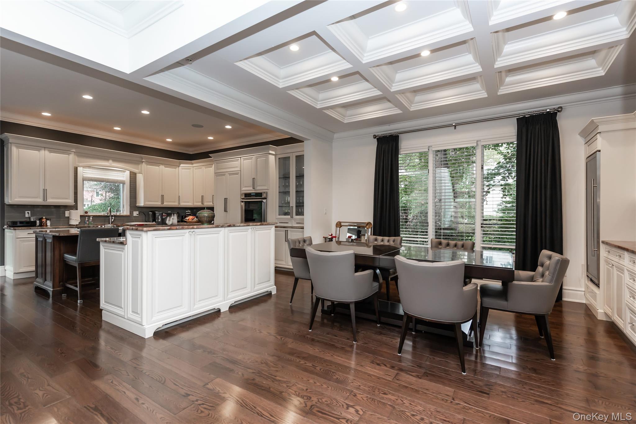 65 Oriole Way
