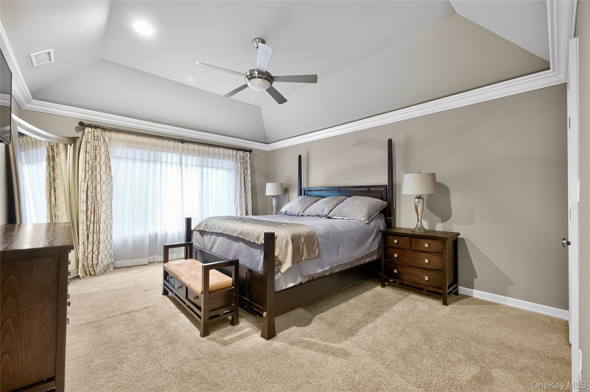 65 Oriole Way