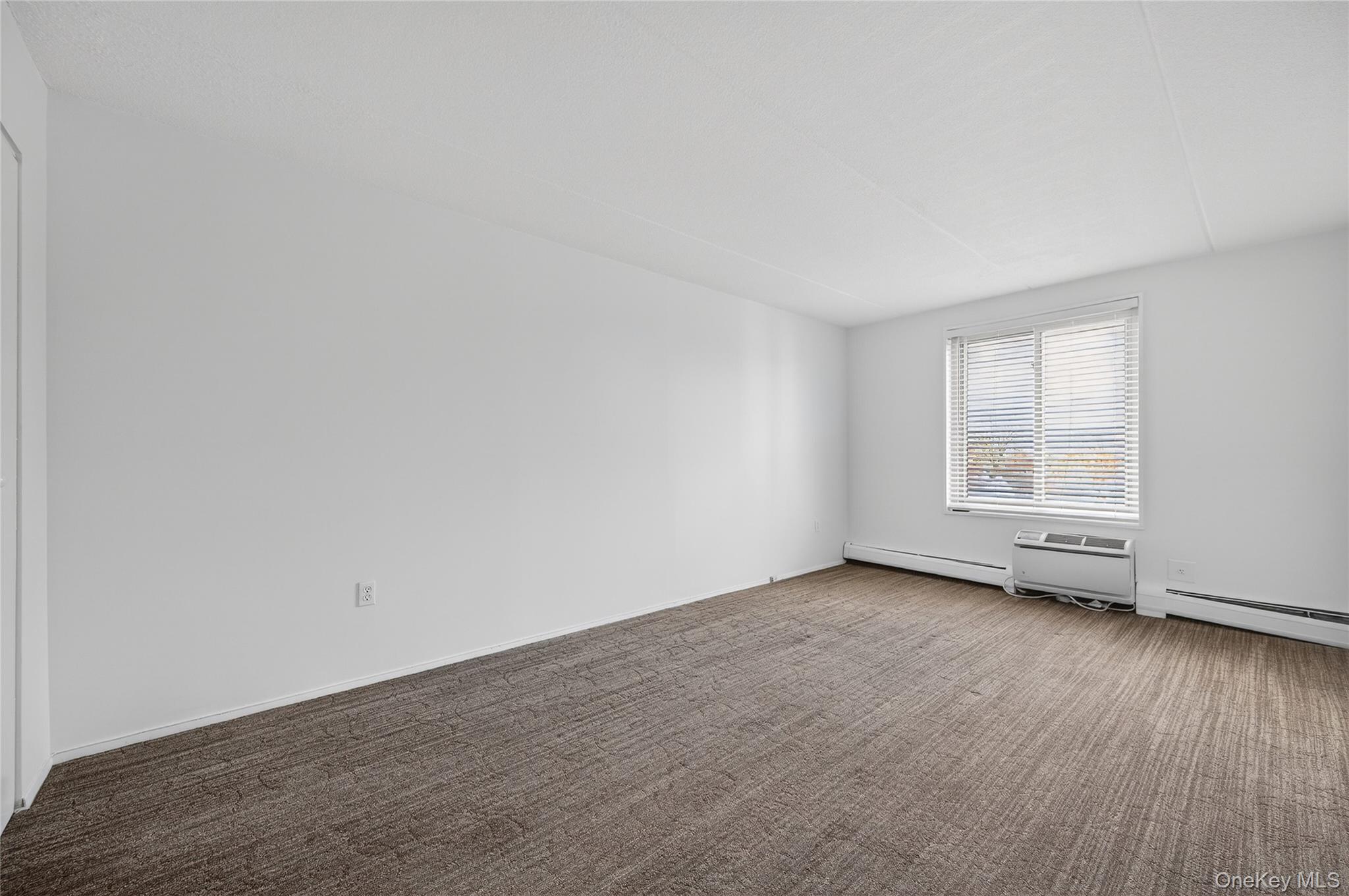 135 Post Avenue Unit: 5T