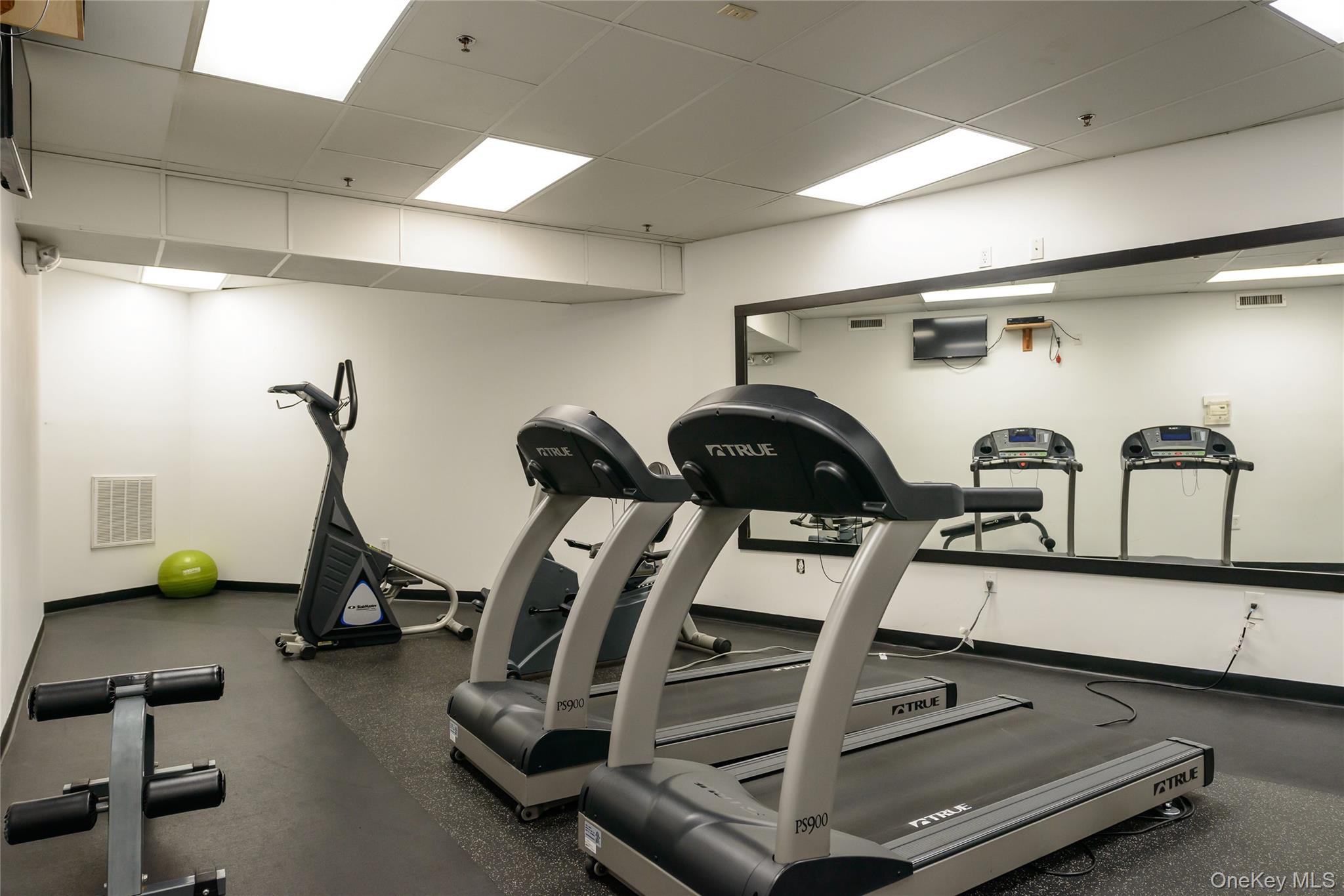 130 Post Avenue Unit: 303