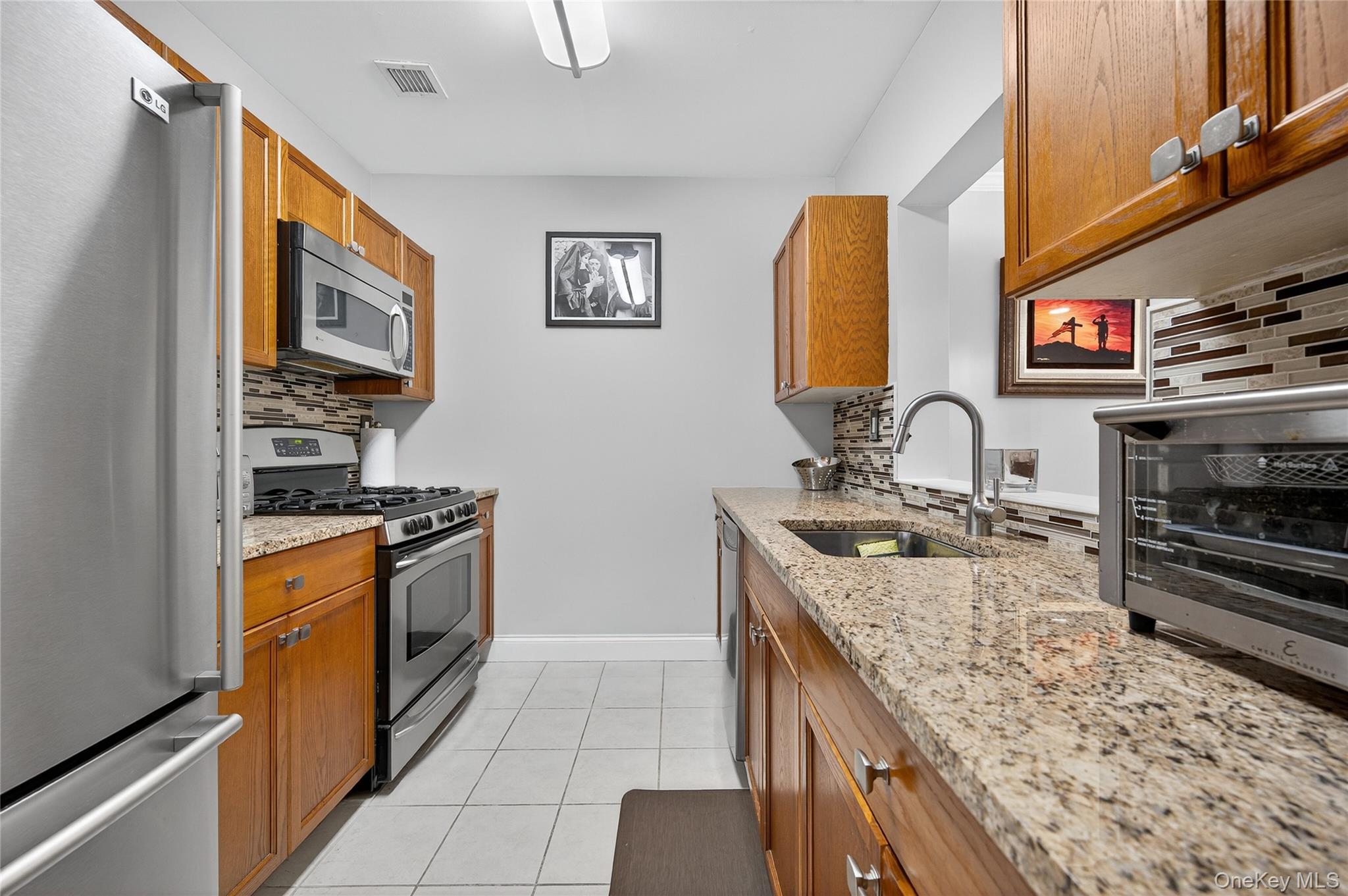130 Post Avenue Unit: 303